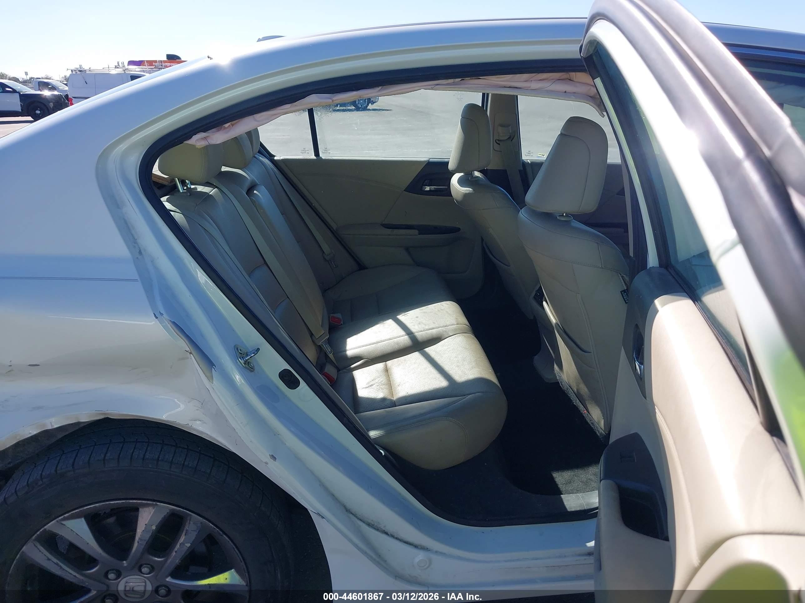 HONDA ACCORD image 8