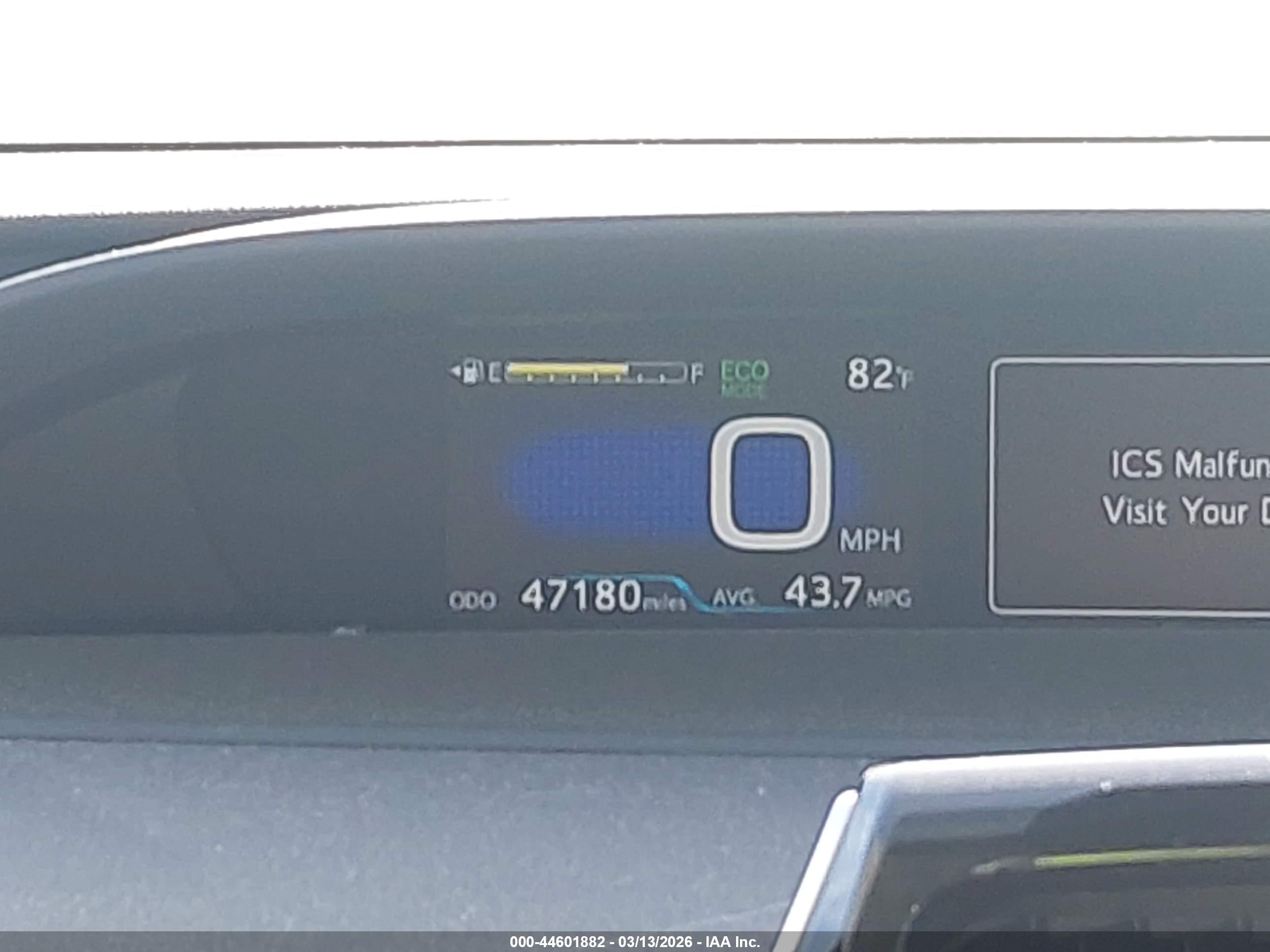 TOYOTA PRIUS image 7
