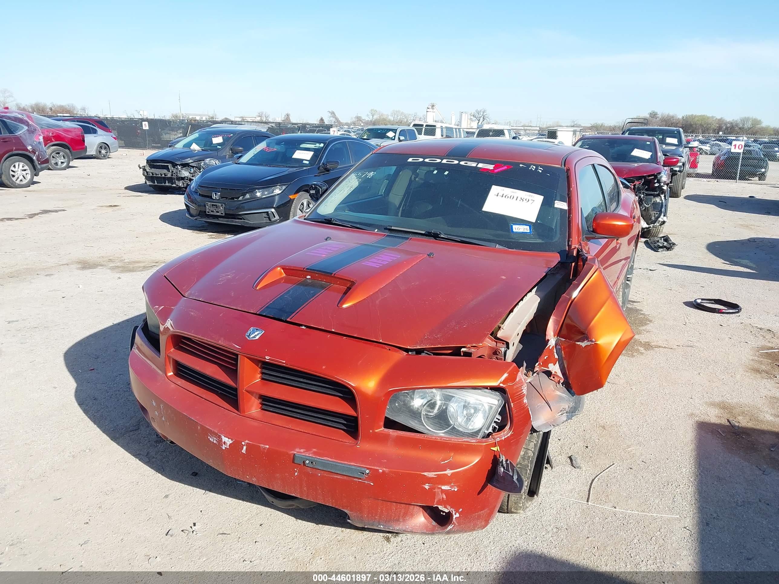 DODGE CHARGER image 2