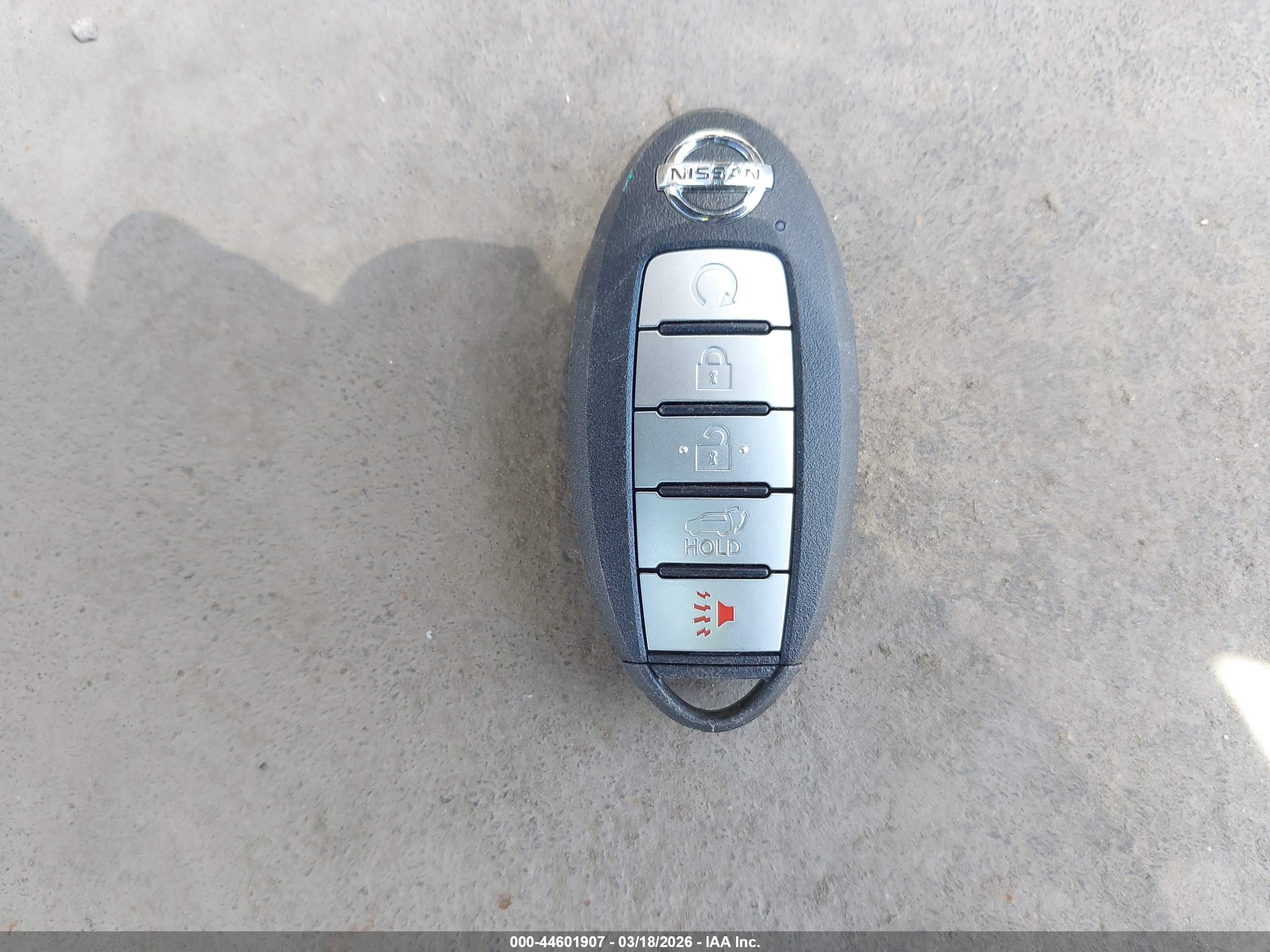 NISSAN MURANO image 11