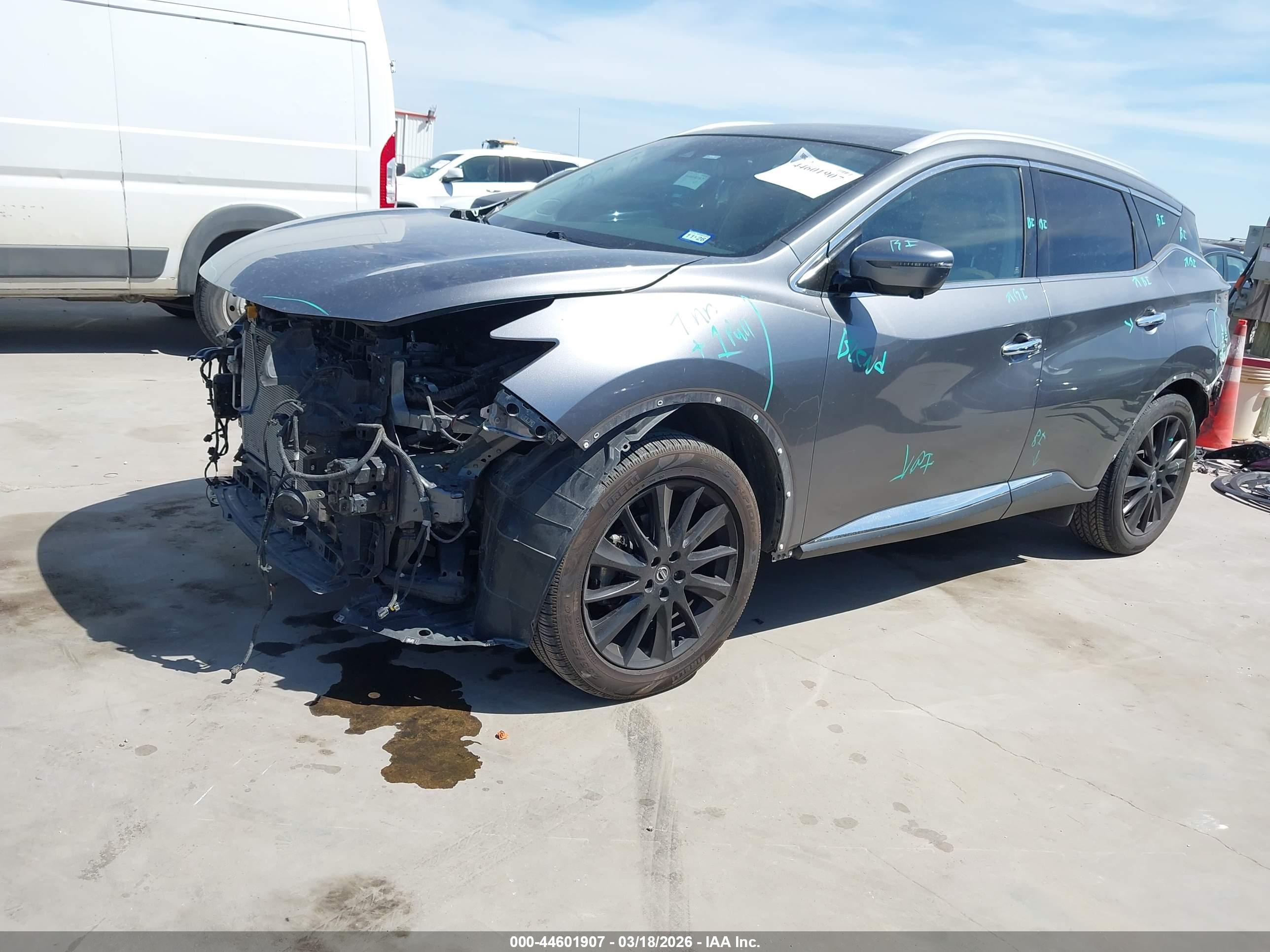 NISSAN MURANO image 2