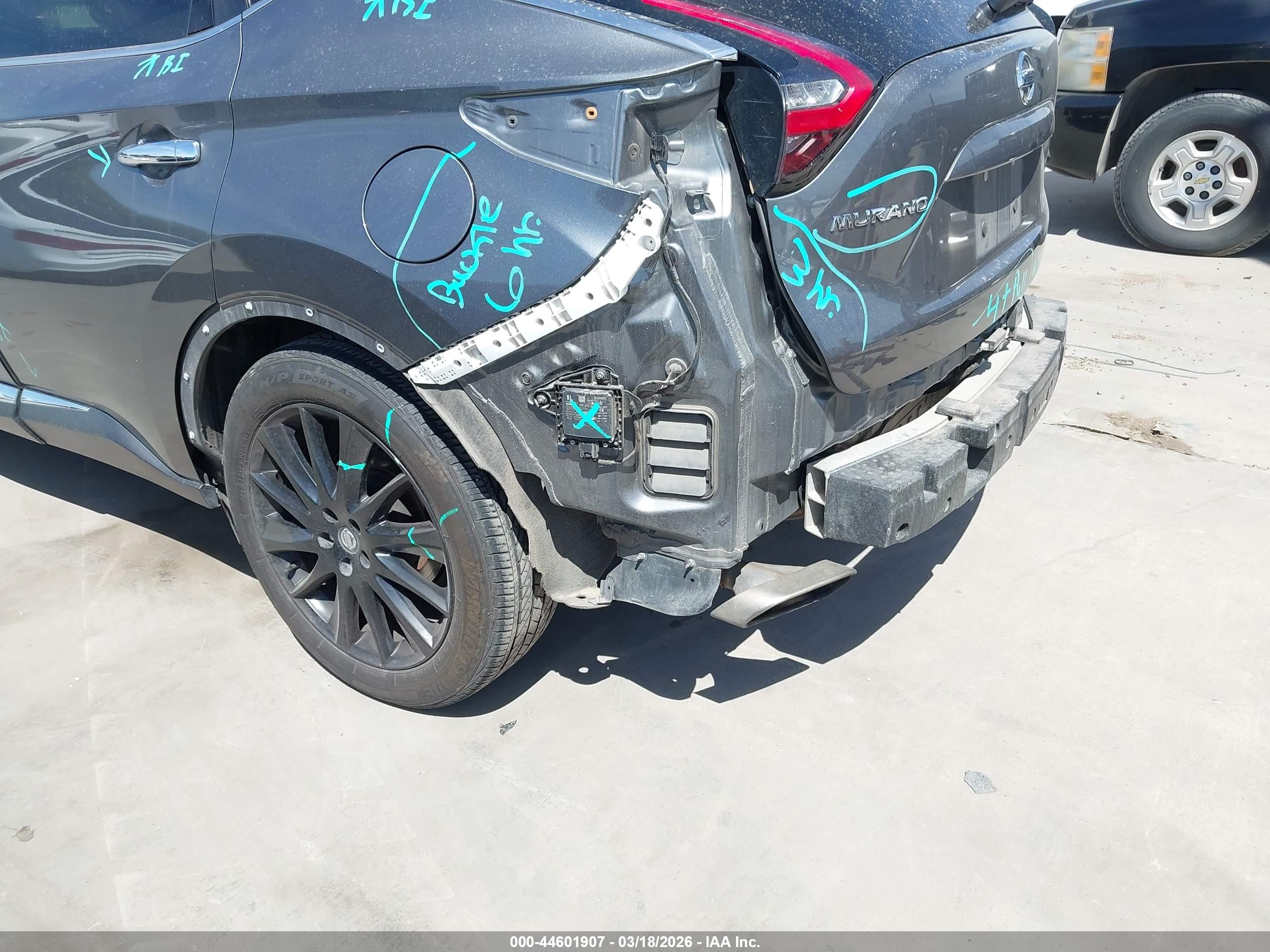 NISSAN MURANO image 6