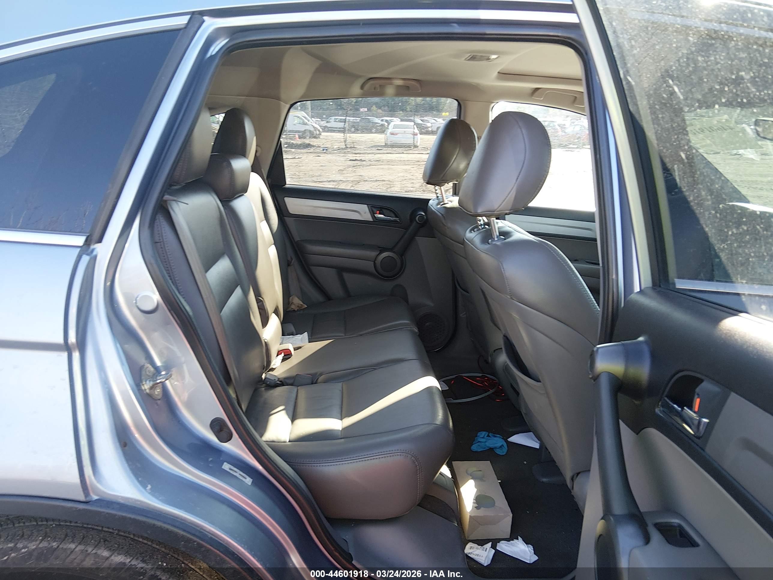 HONDA CR-V image 8