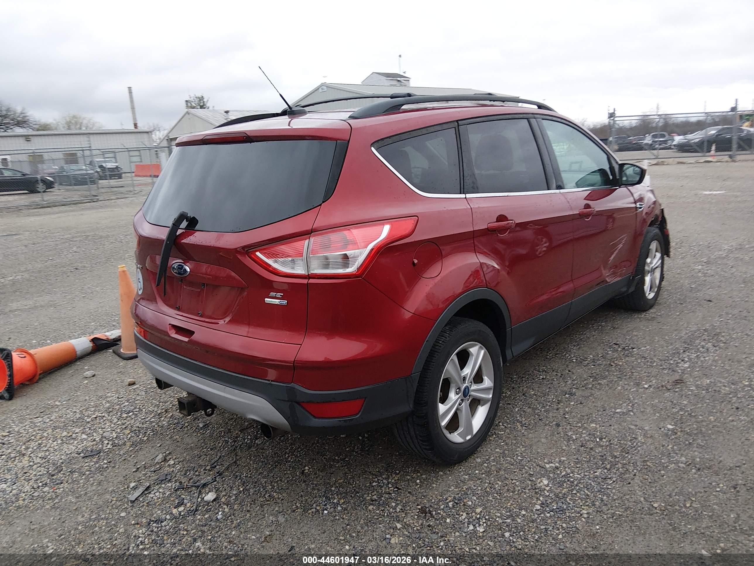 FORD ESCAPE image 4