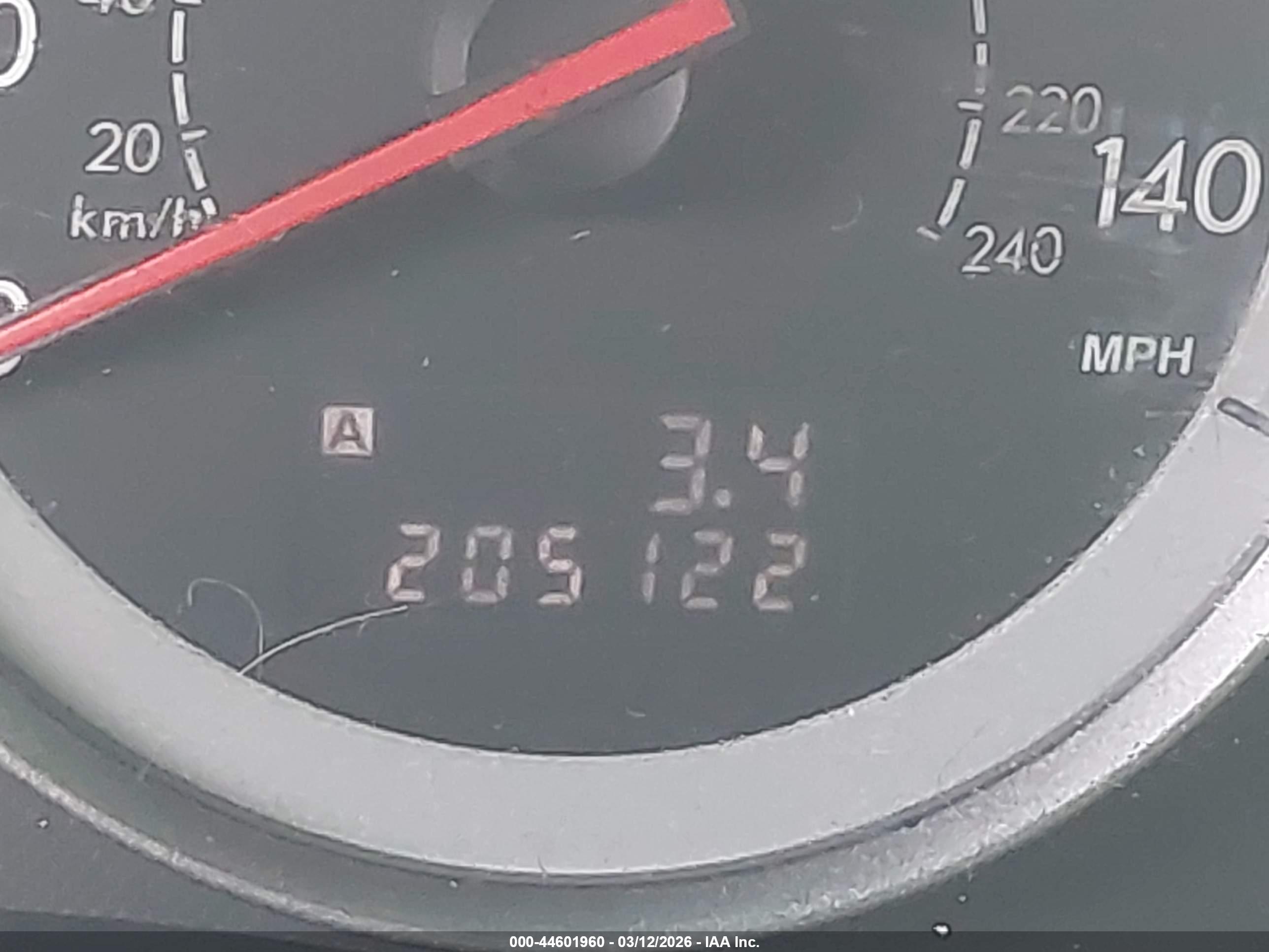 SUBARU OUTBACK image 7