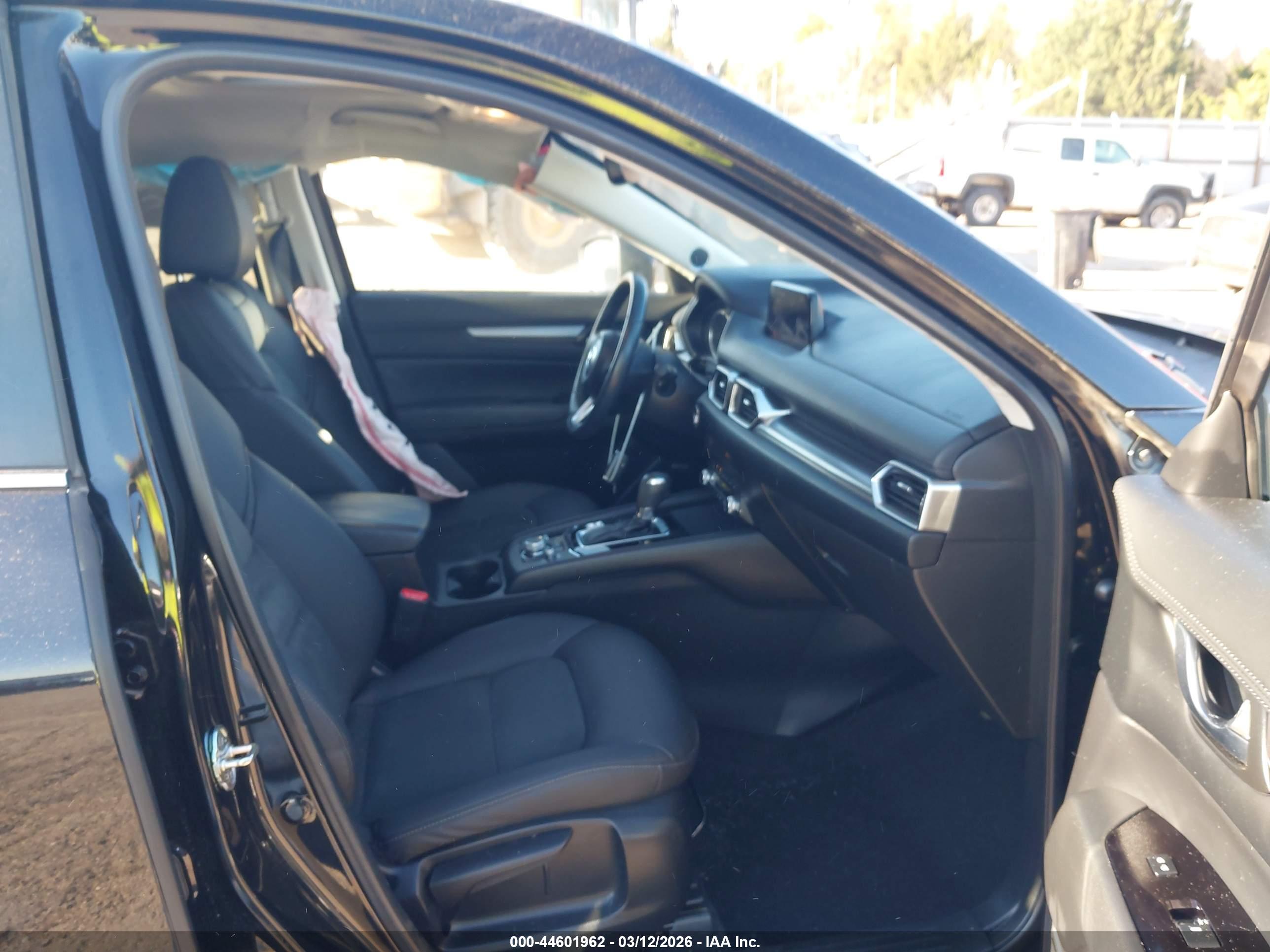 MAZDA CX-5 image 5