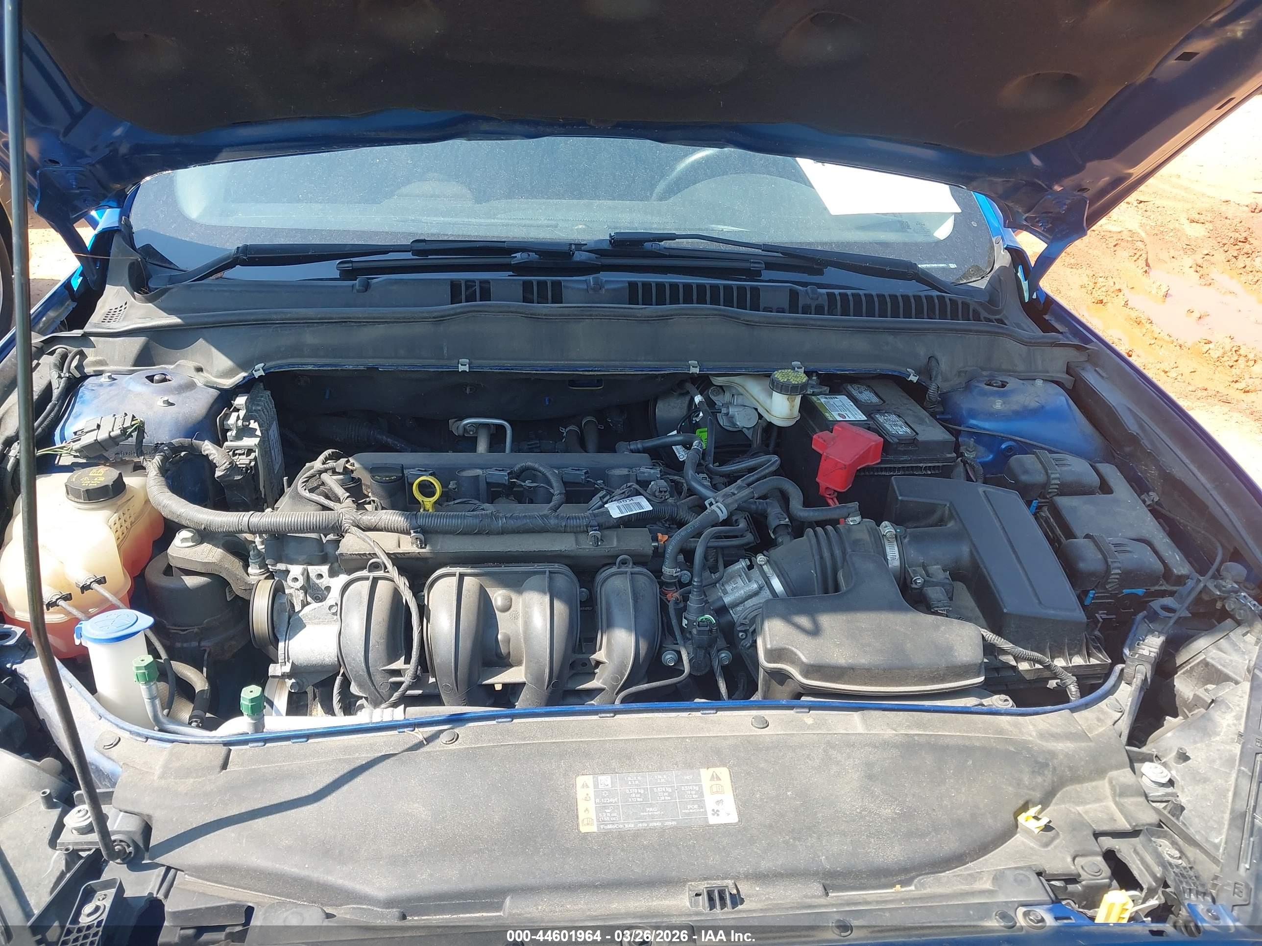 FORD FUSION image 10
