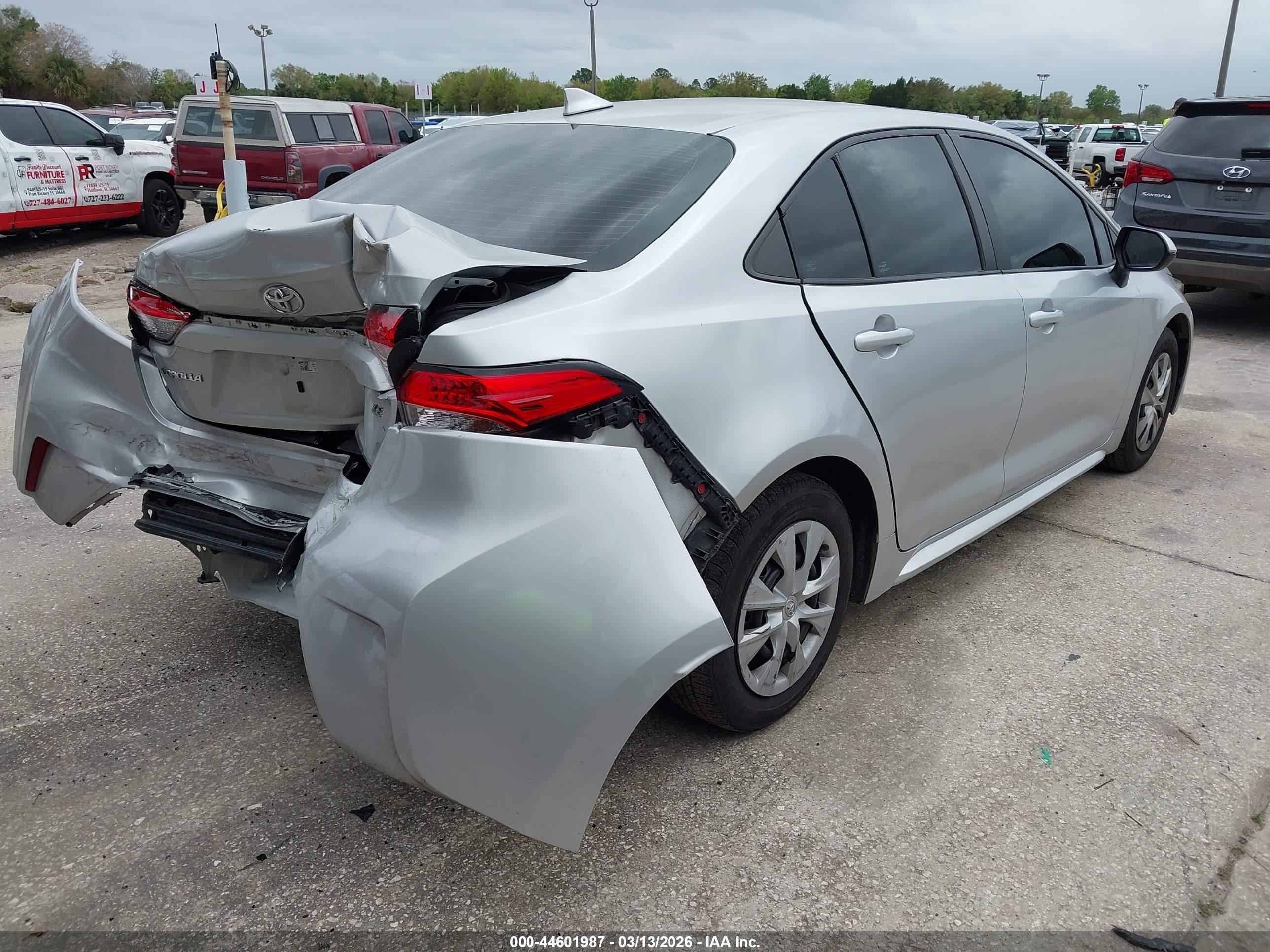 TOYOTA COROLLA image 4