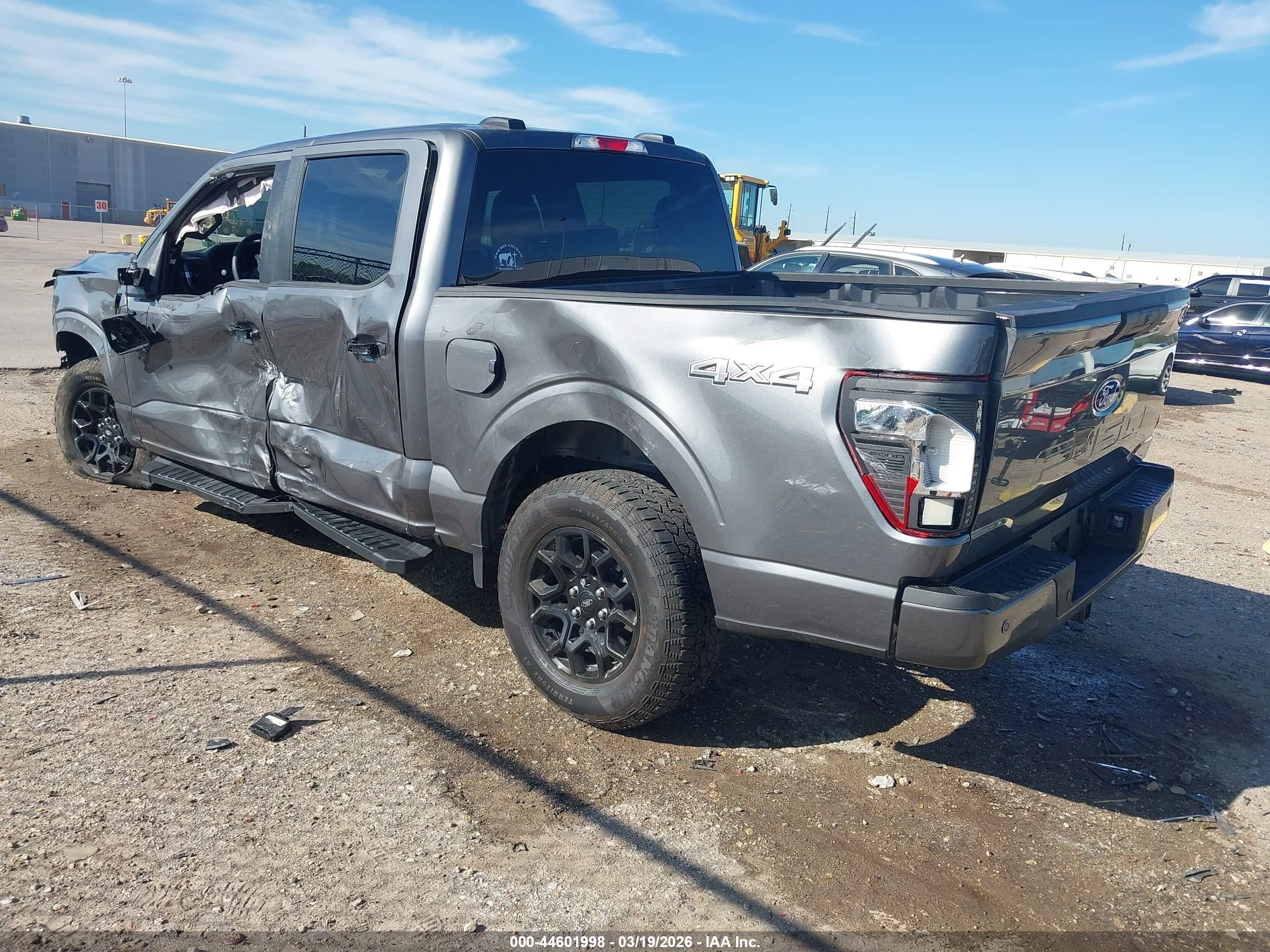 FORD F-150 image 3