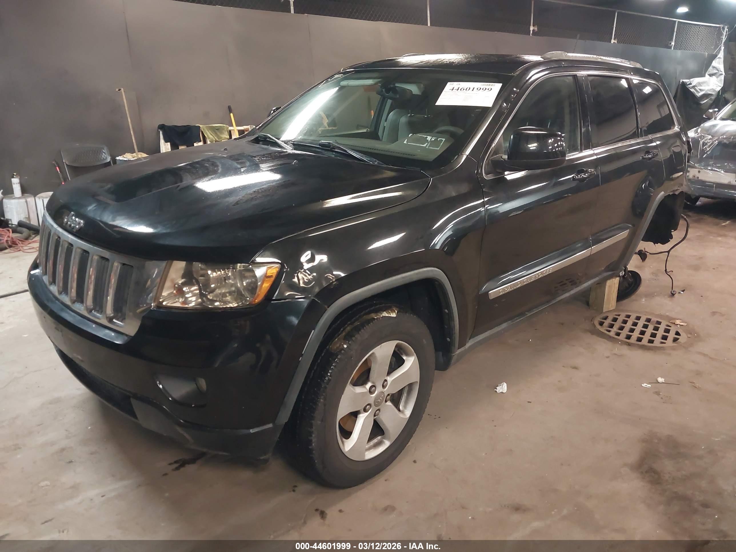 JEEP GRAND image 2