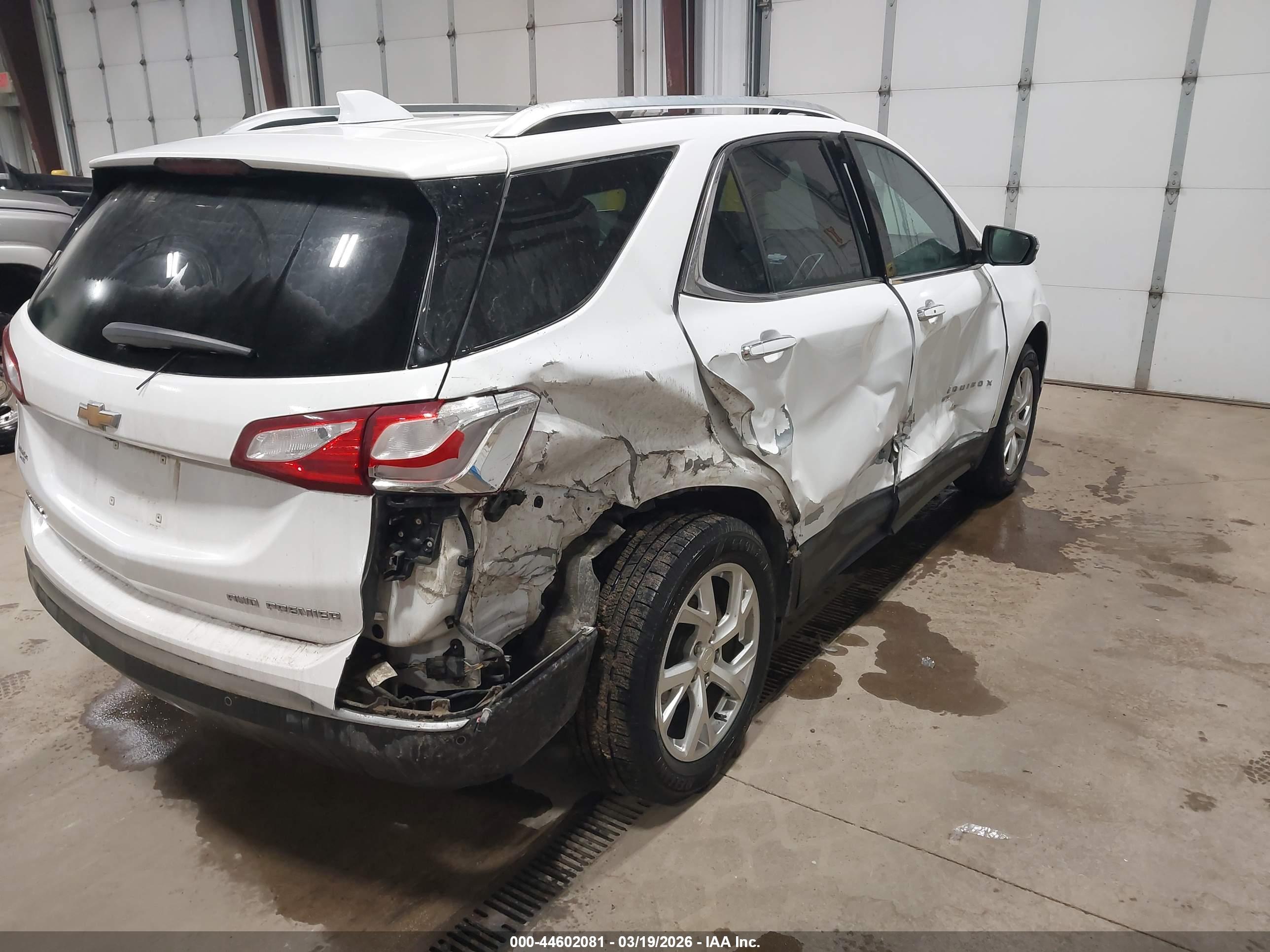 CHEVROLET EQUINOX image 4