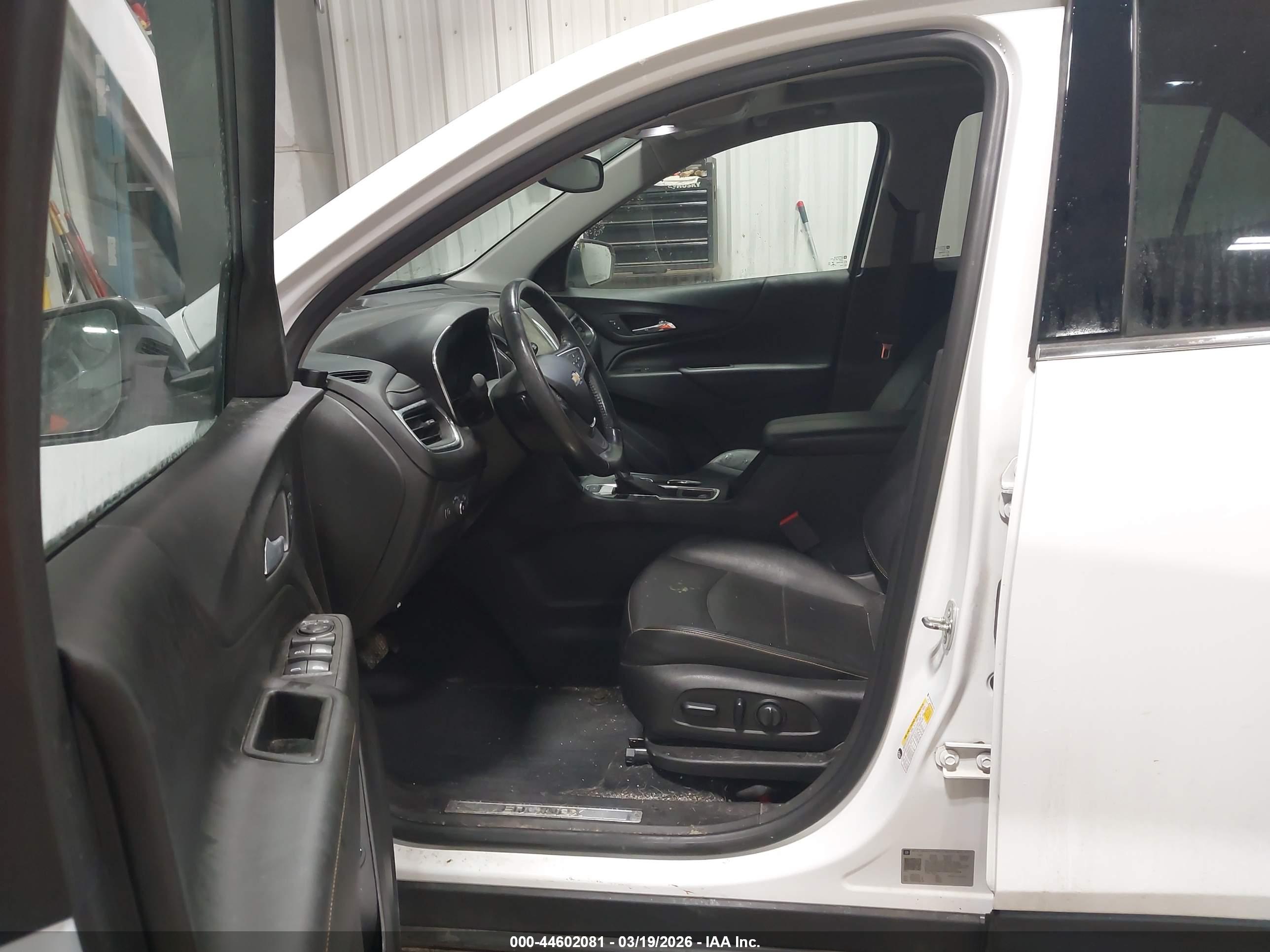 CHEVROLET EQUINOX image 5