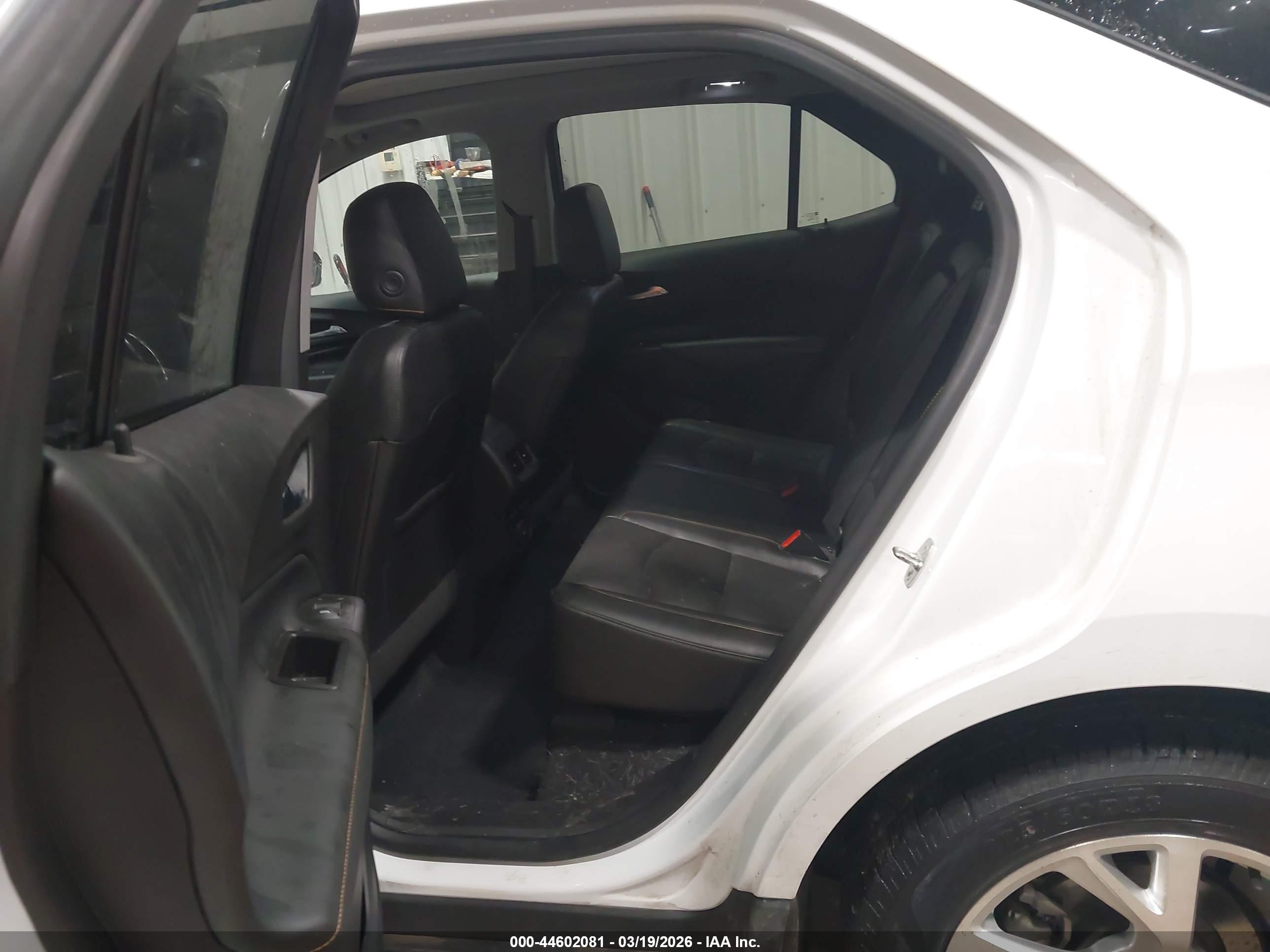 CHEVROLET EQUINOX image 8
