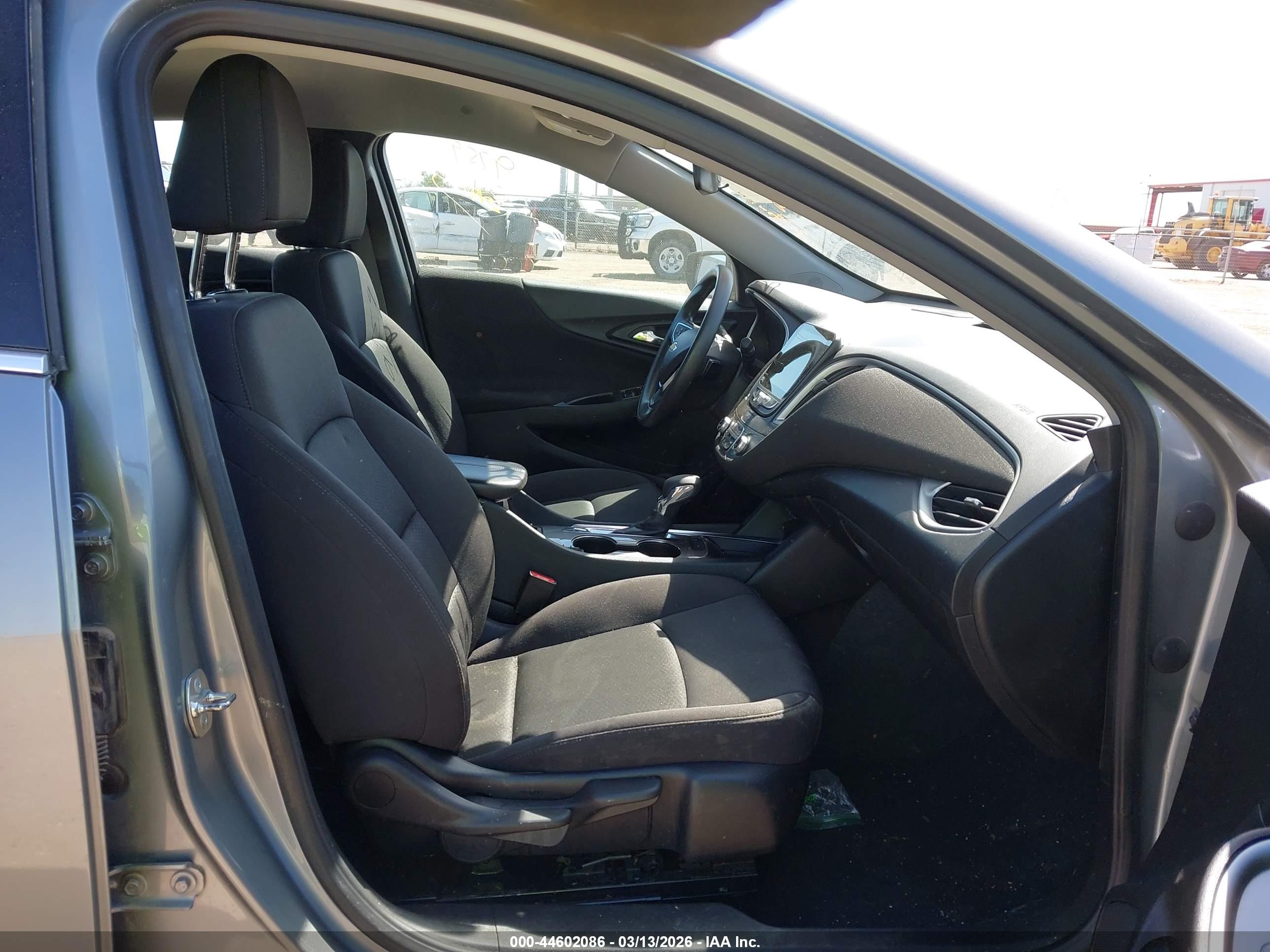 CHEVROLET MALIBU image 5