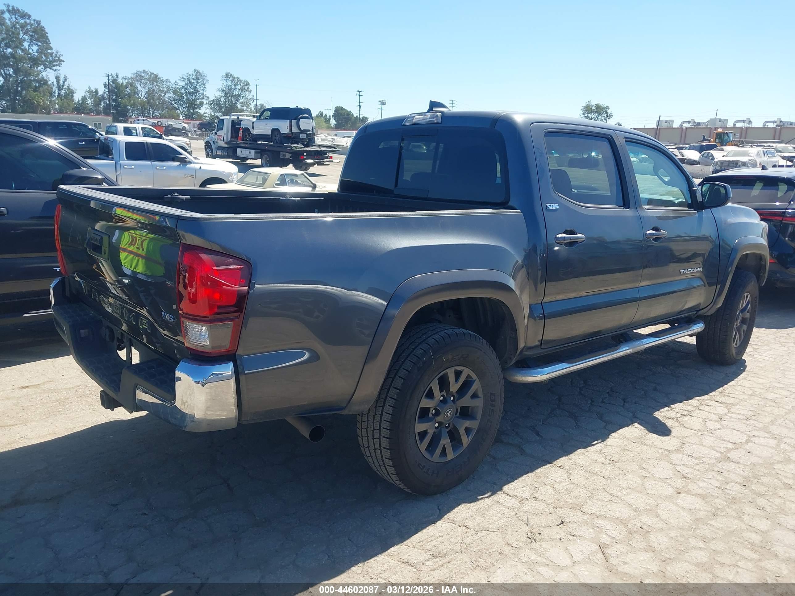 TOYOTA TACOMA image 4