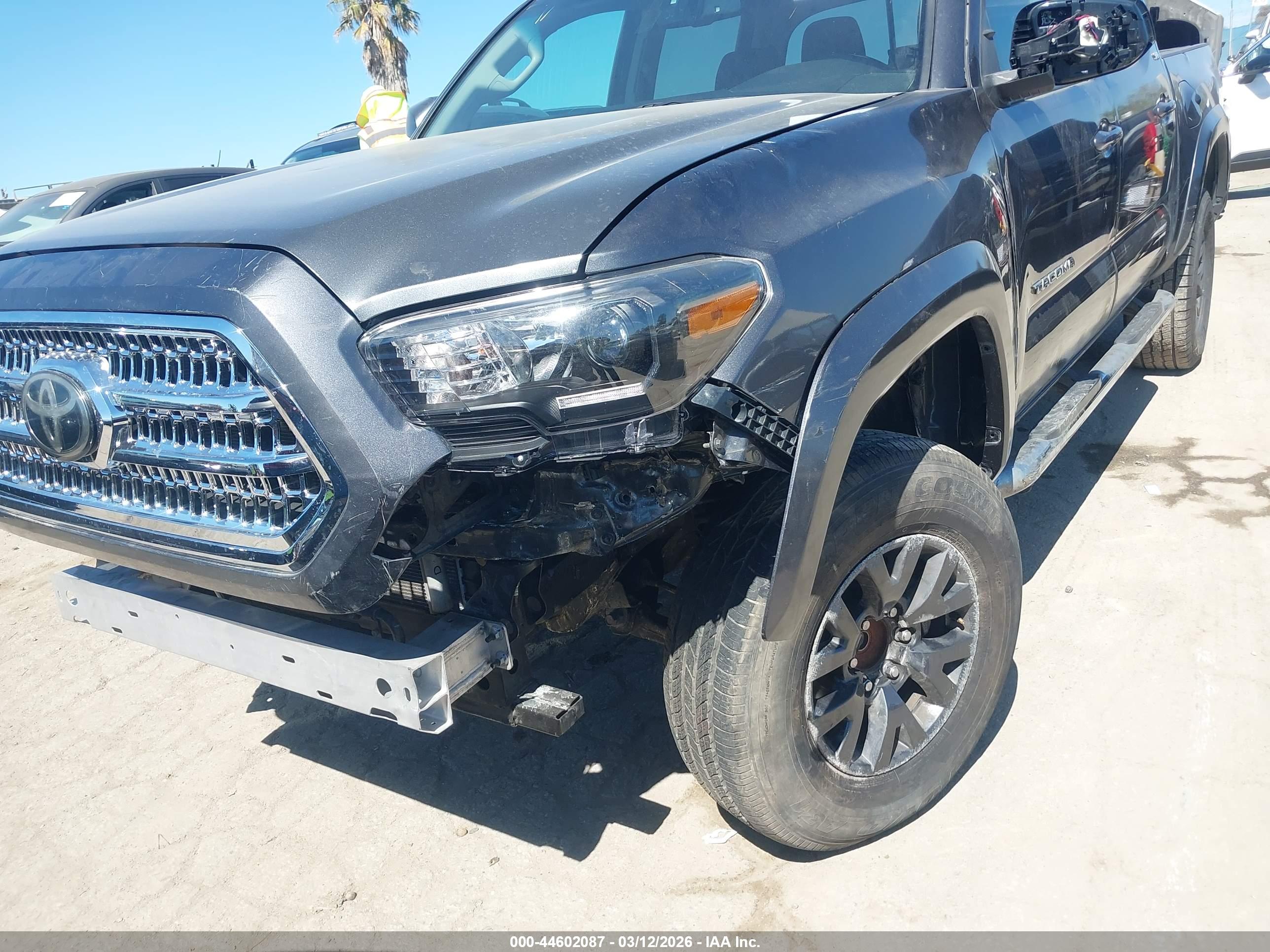 TOYOTA TACOMA image 6