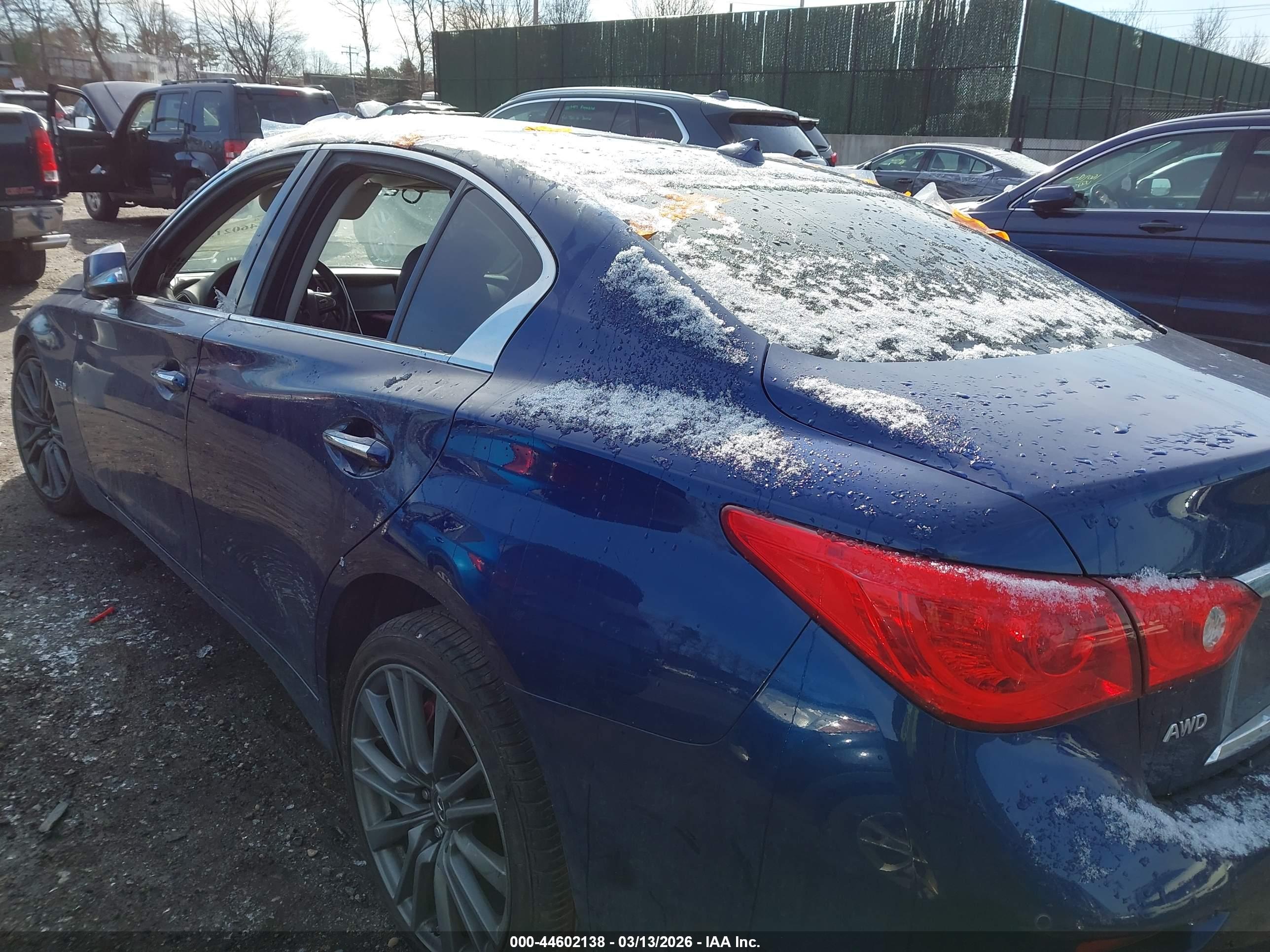 INFINITI Q50 image 3