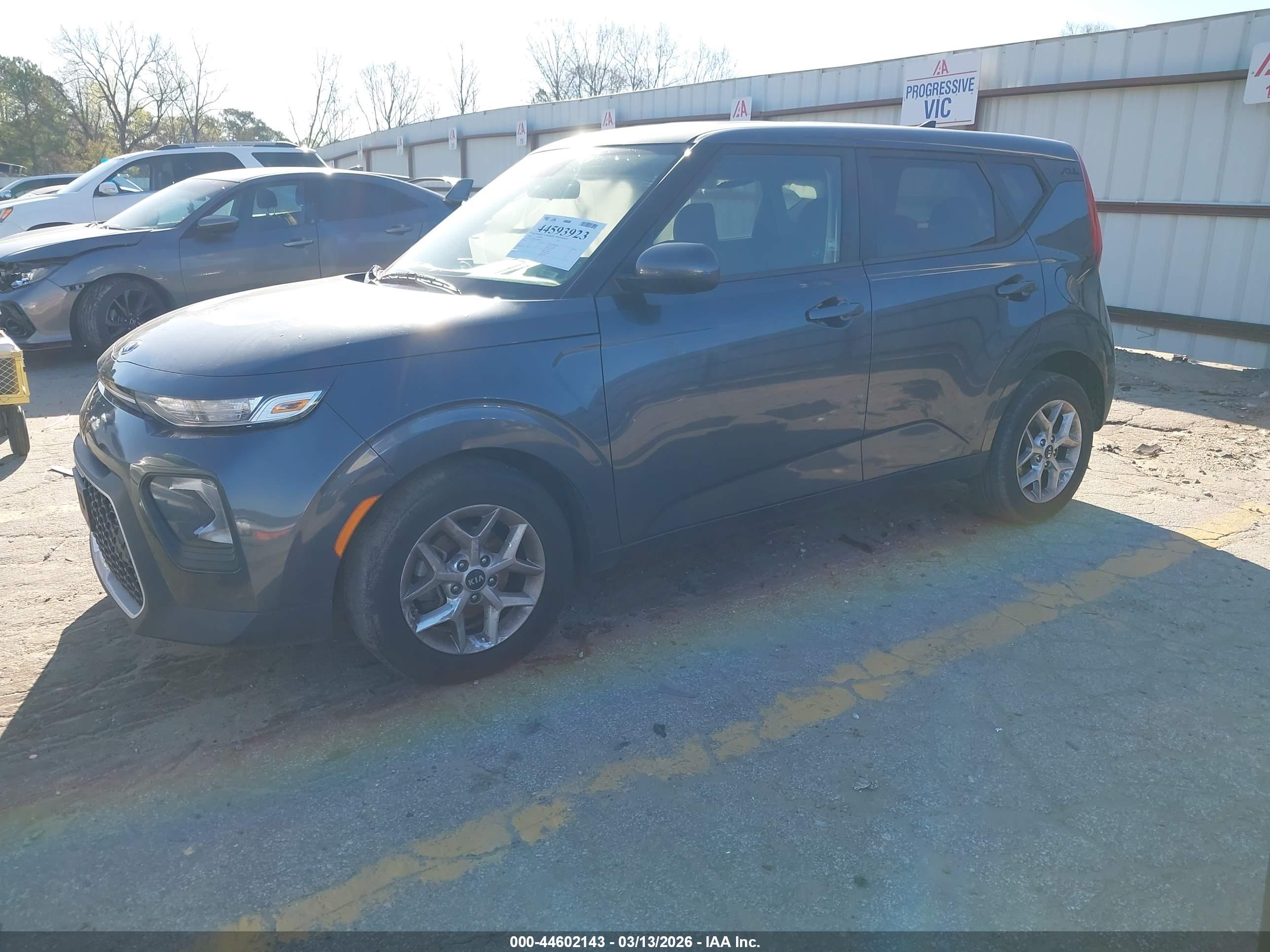 KIA SOUL image 2