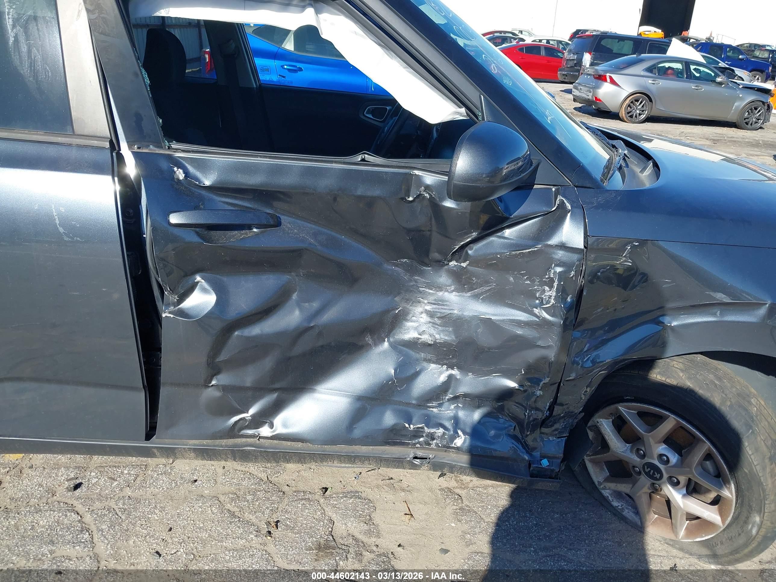 KIA SOUL image 6