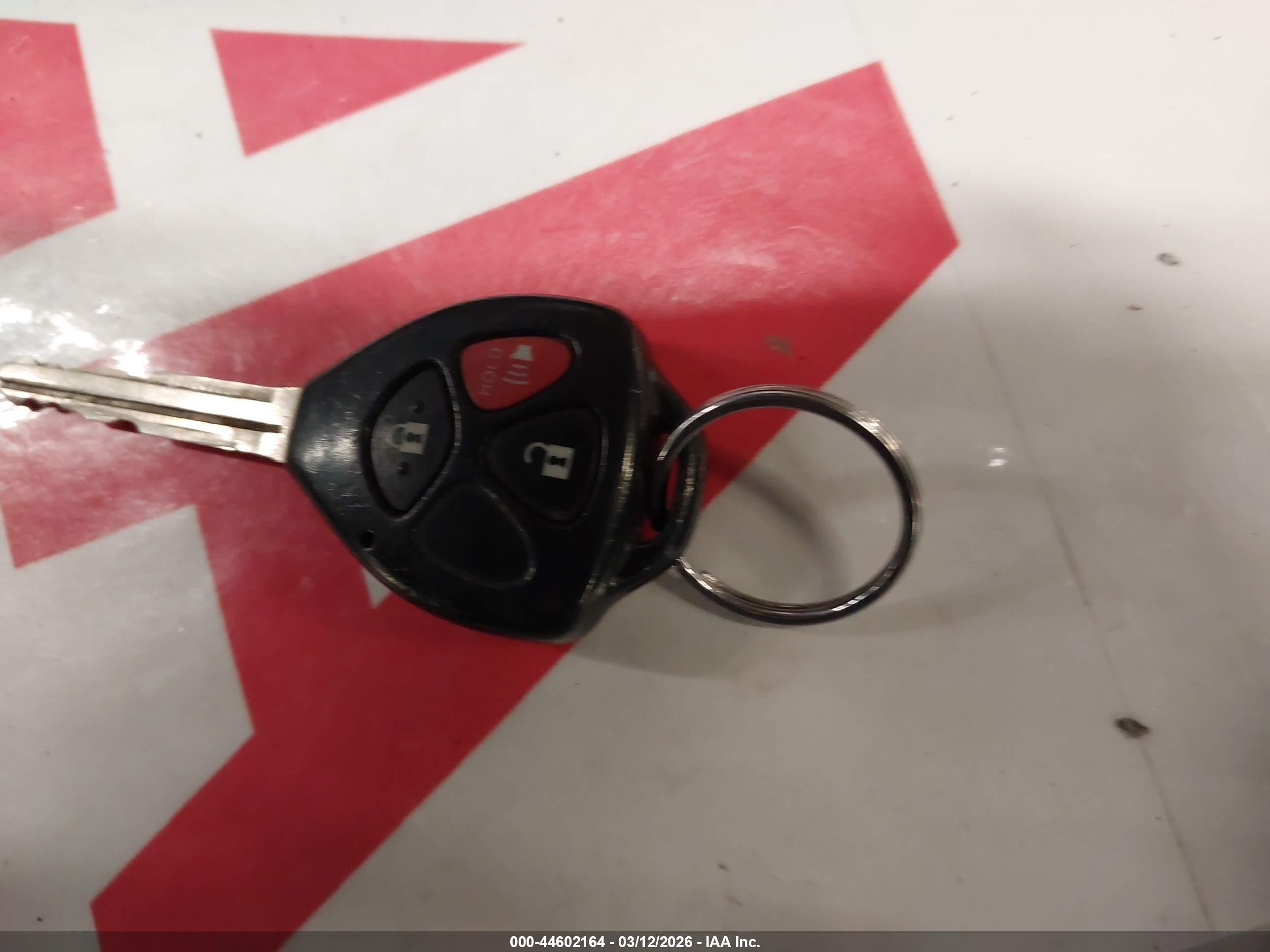 TOYOTA RAV4 image 11