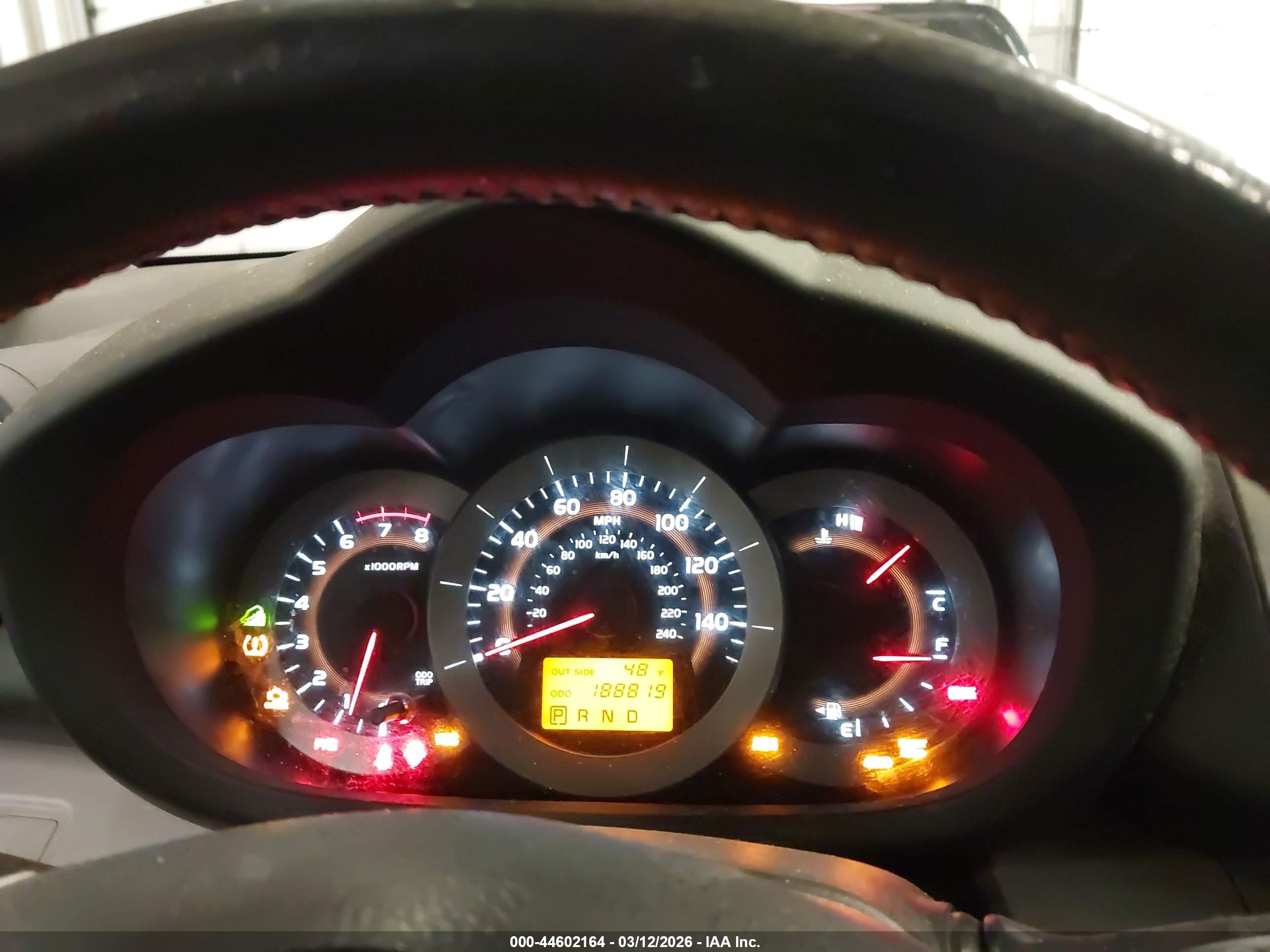 TOYOTA RAV4 image 7