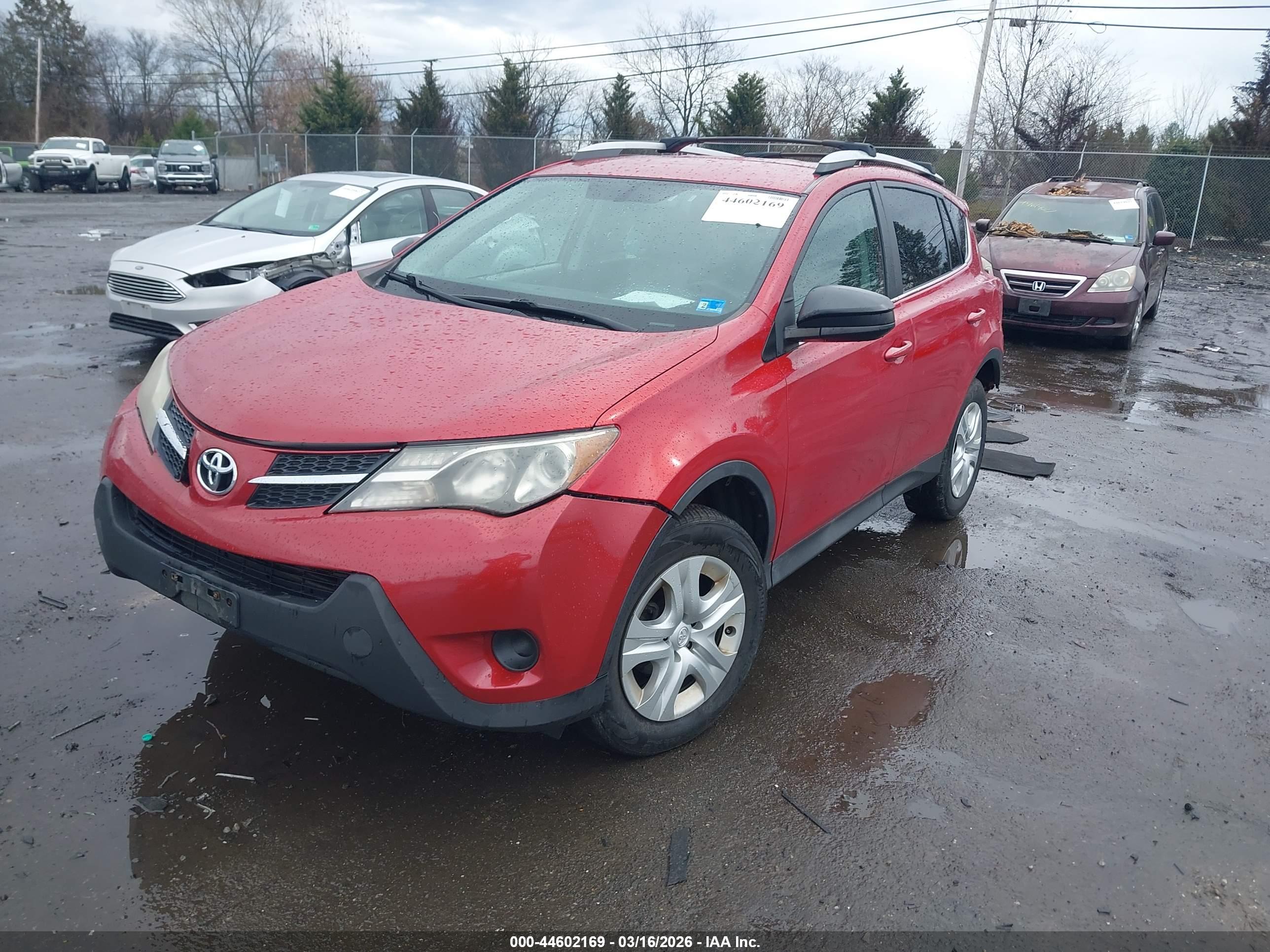 TOYOTA RAV4 image 2
