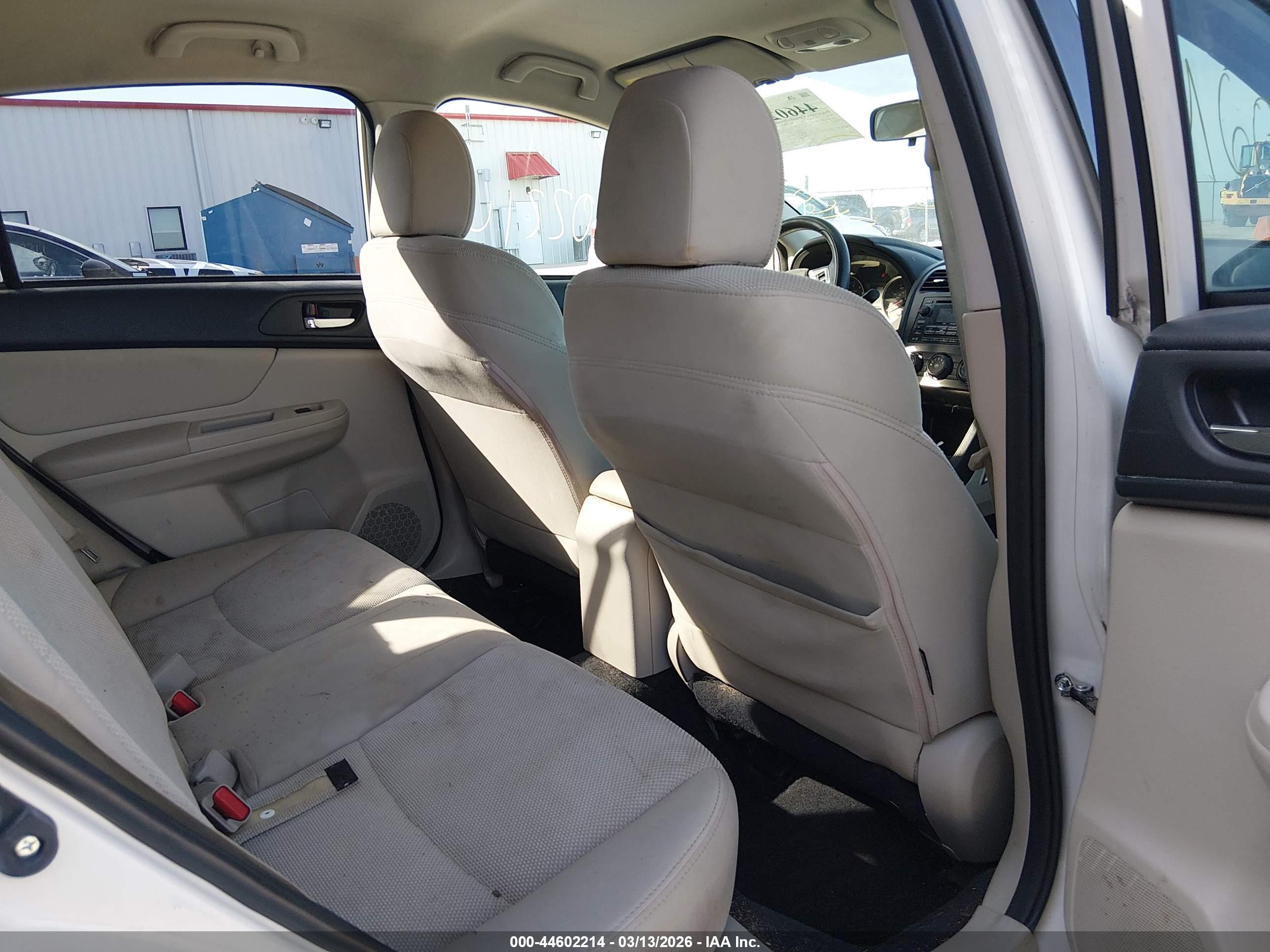 SUBARU XV image 8
