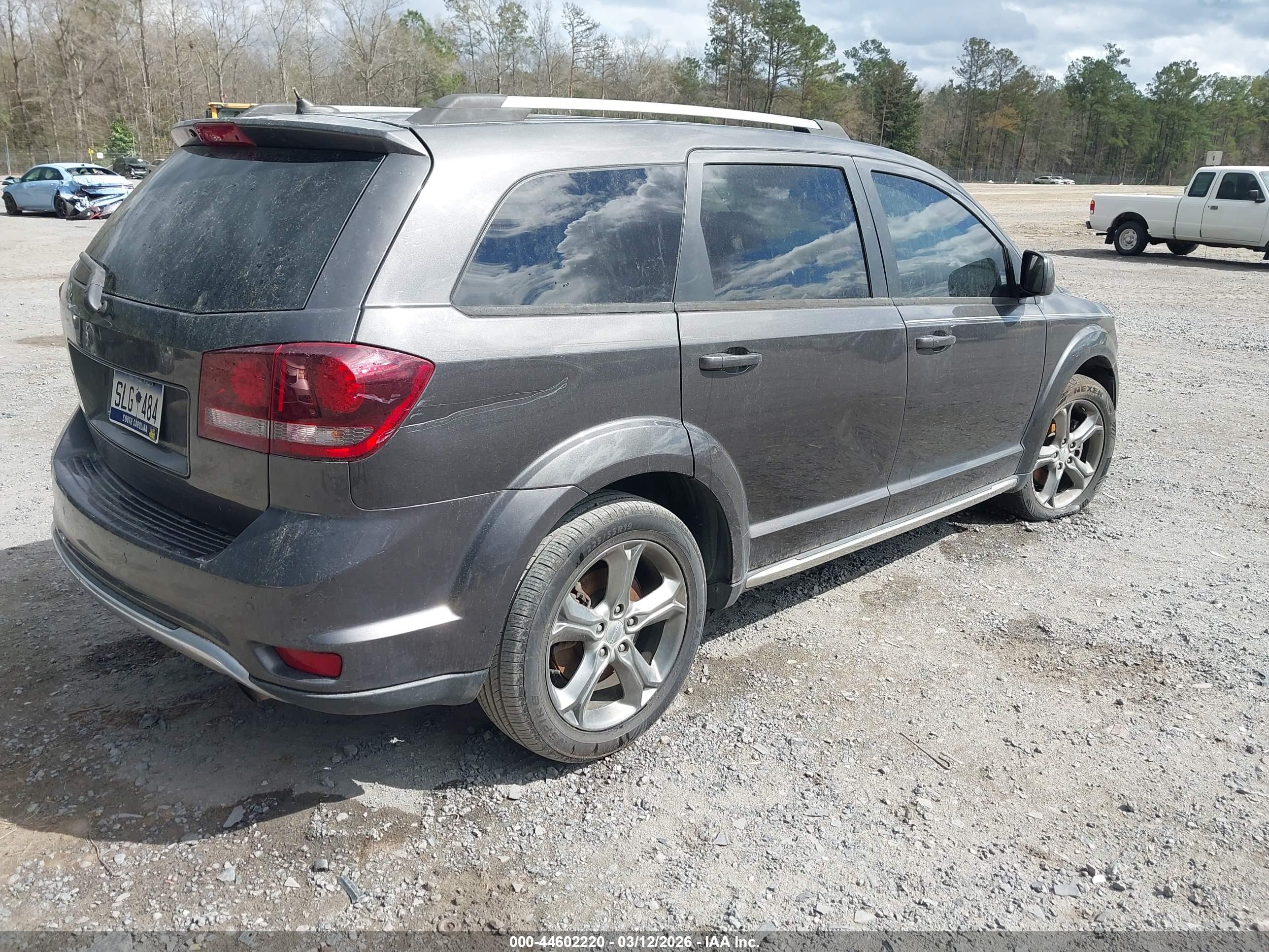 DODGE JOURNEY image 4
