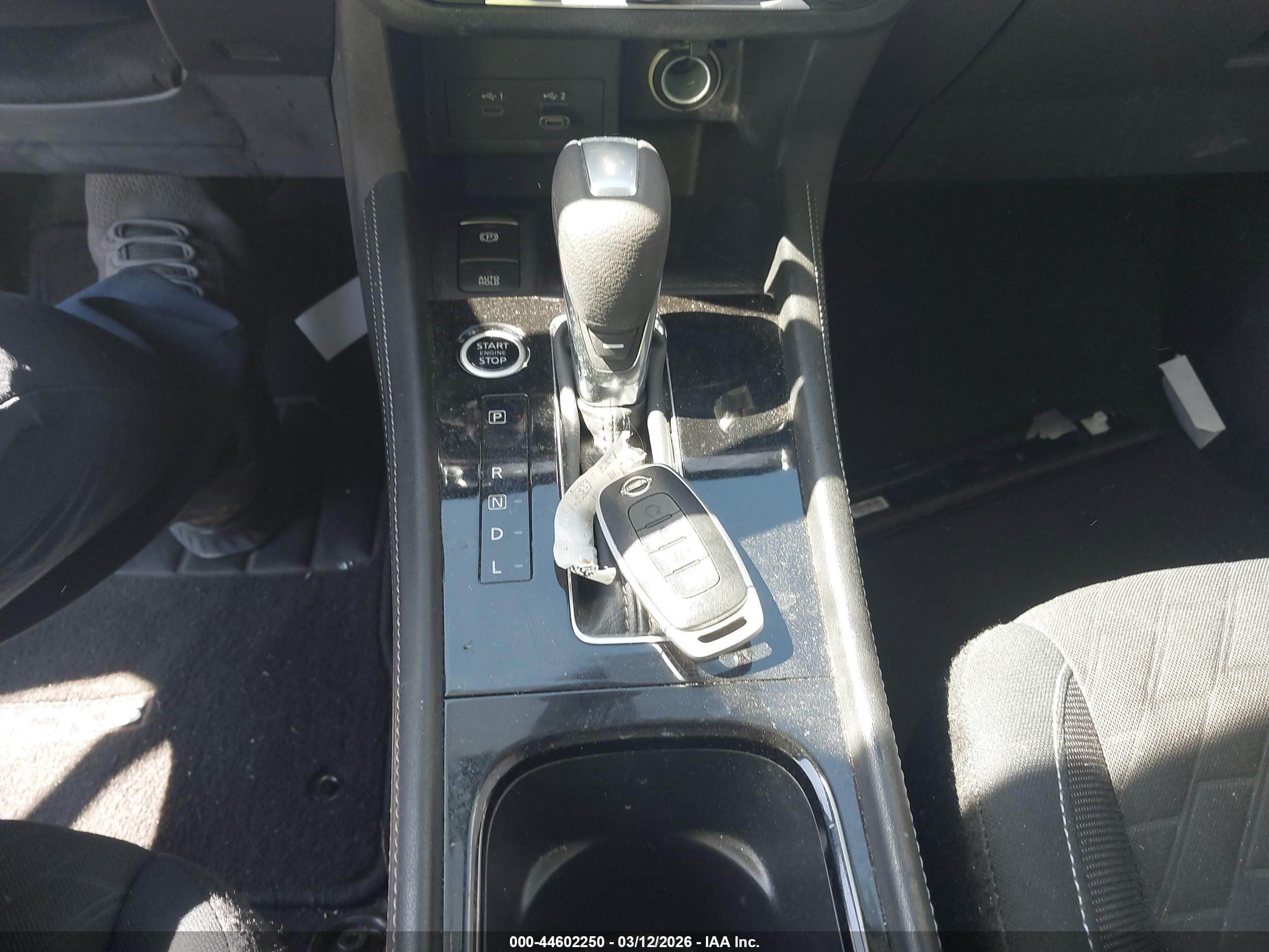 NISSAN KICKS image 11