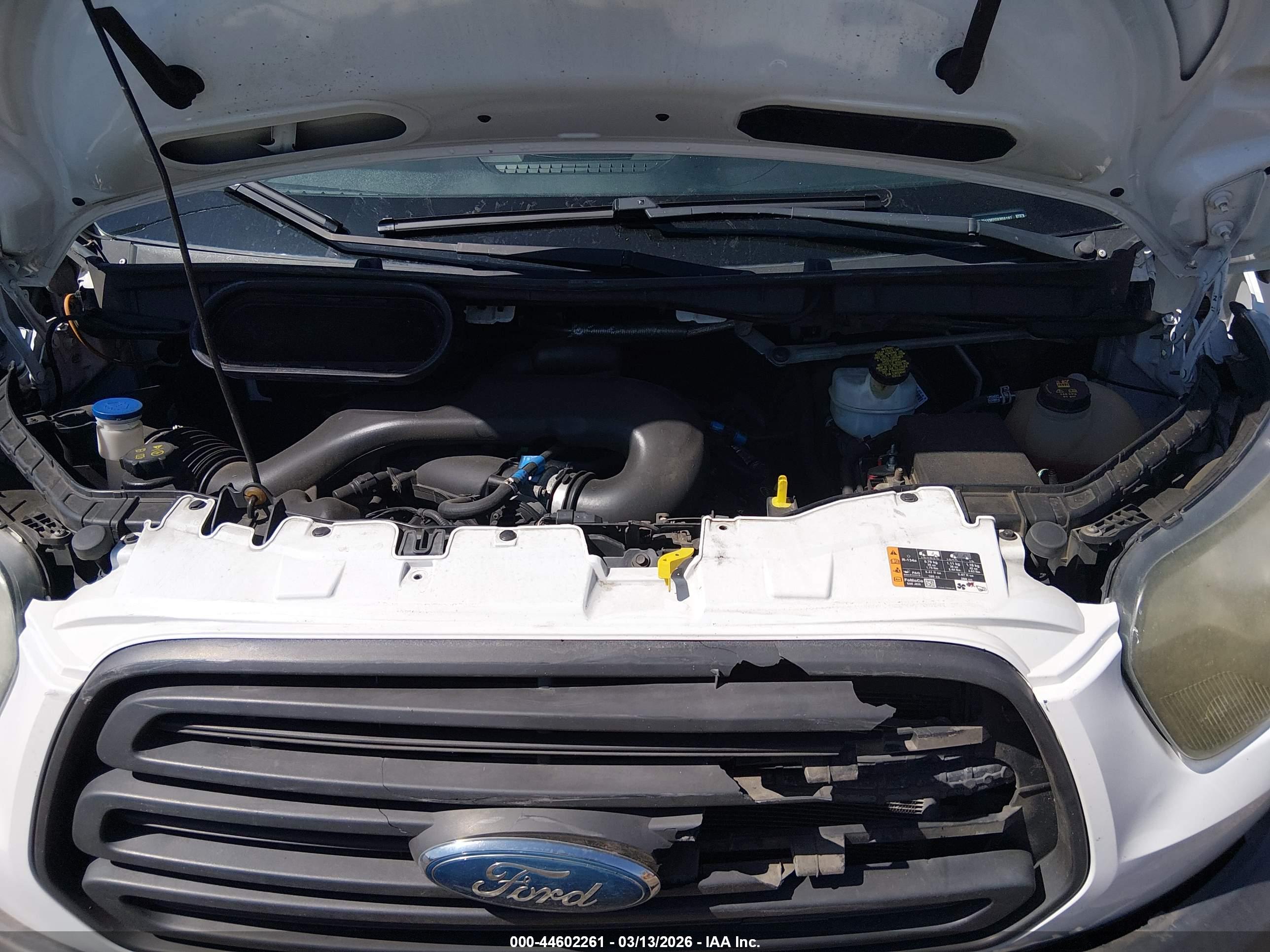 FORD TRANSIT-250 image 10