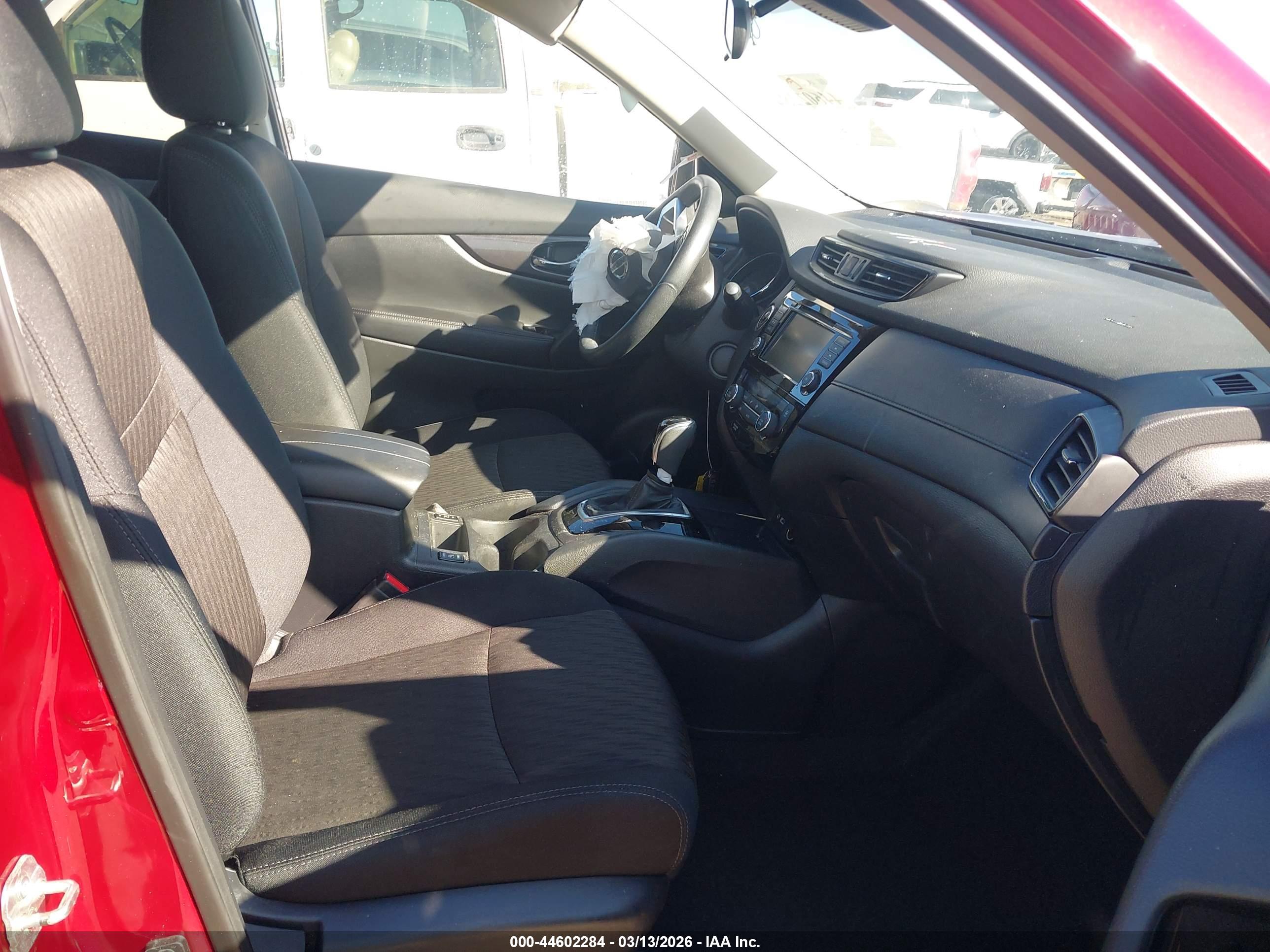 NISSAN ROGUE image 5