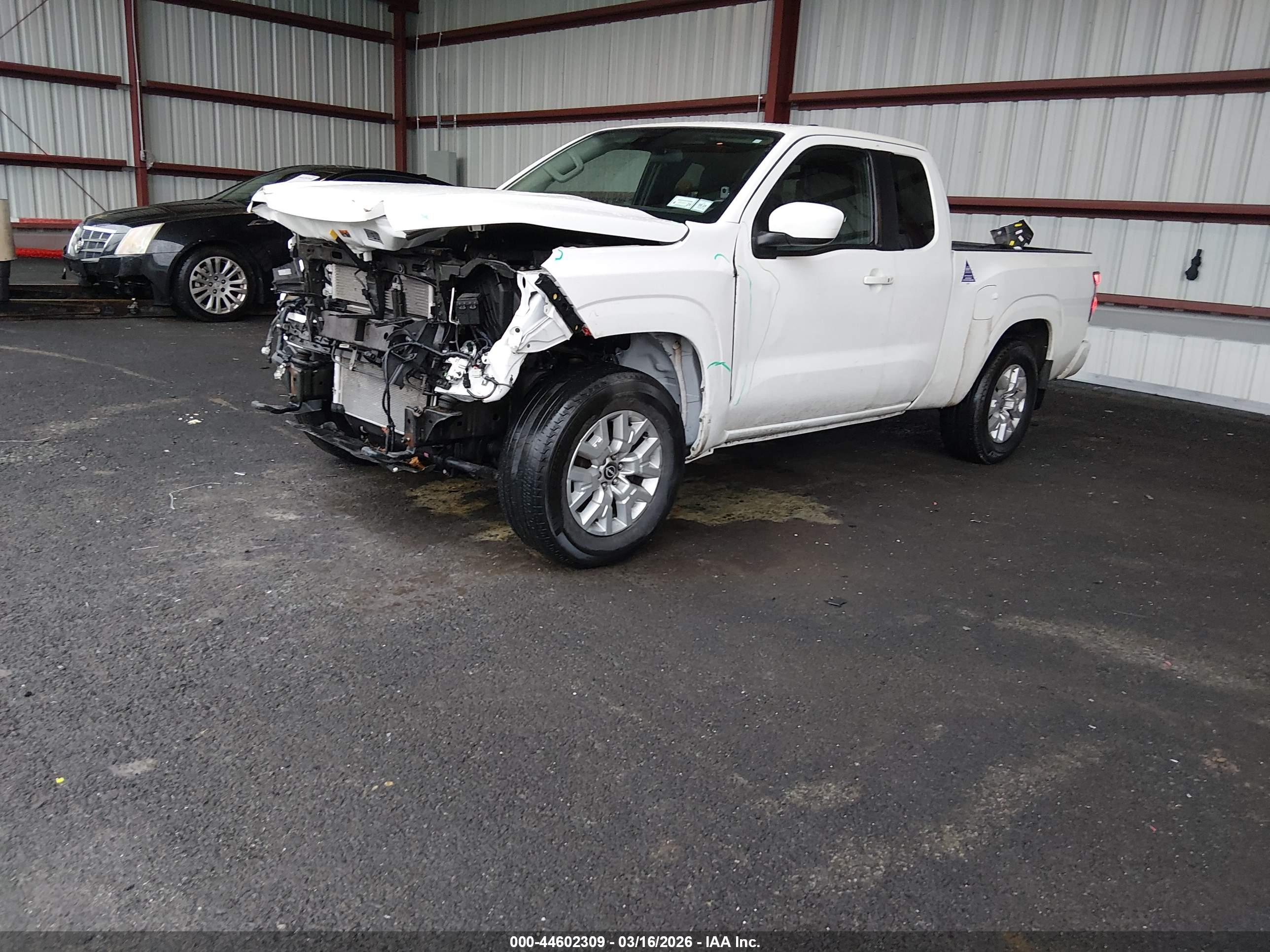 NISSAN FRONTIER image 2
