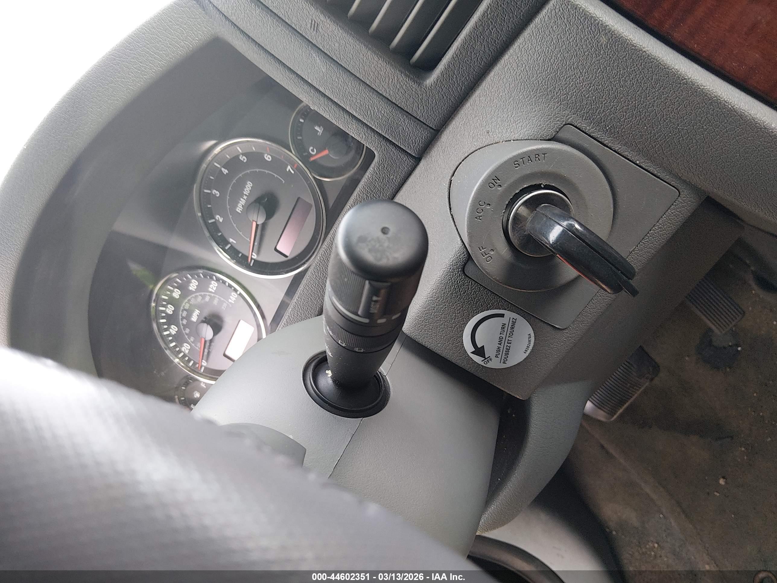 JEEP GRAND image 11