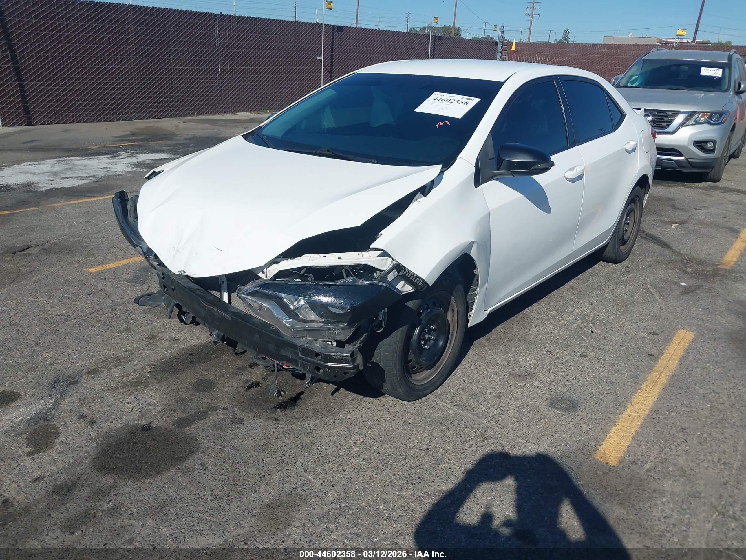 TOYOTA COROLLA image 2