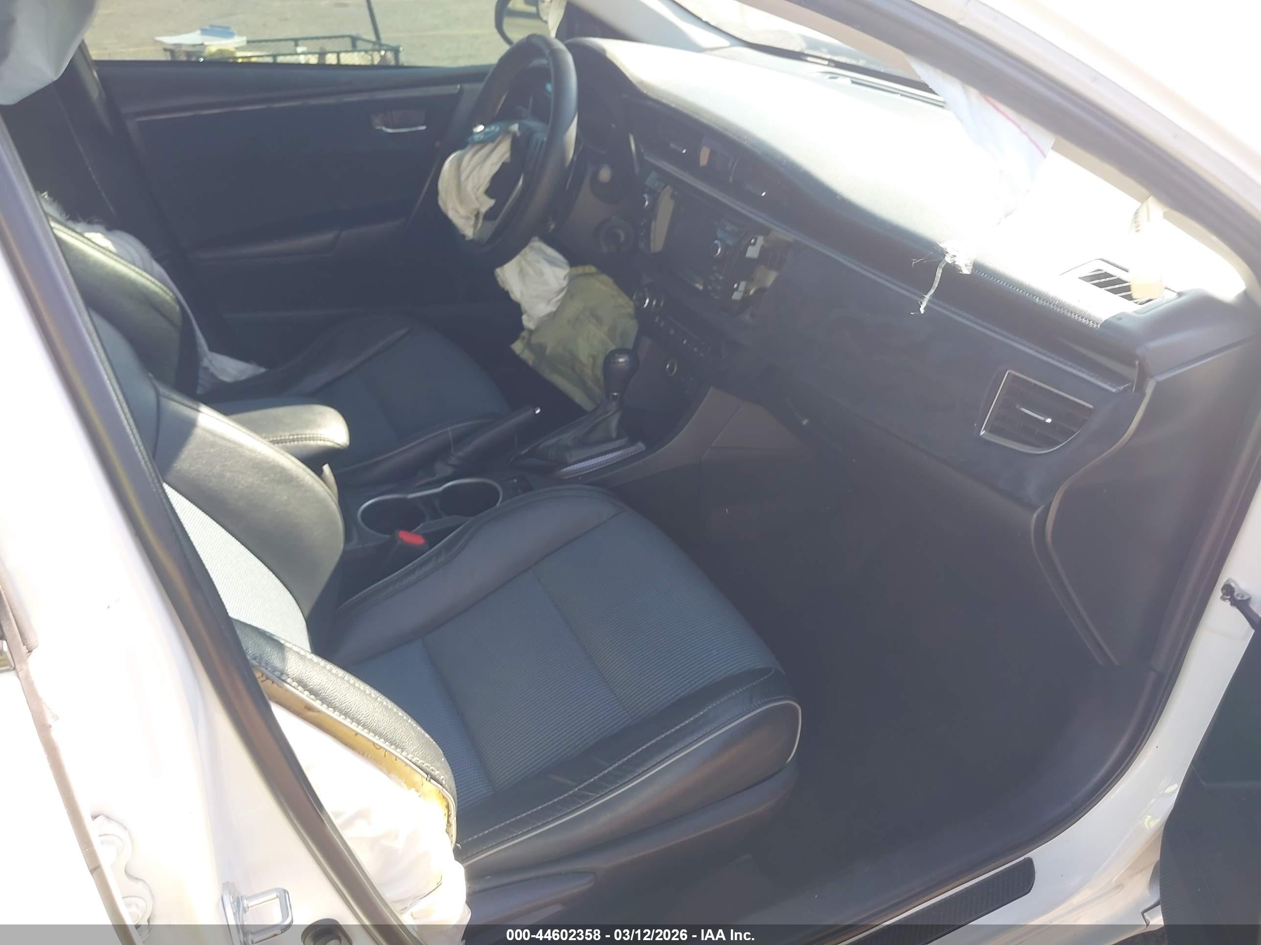 TOYOTA COROLLA image 5