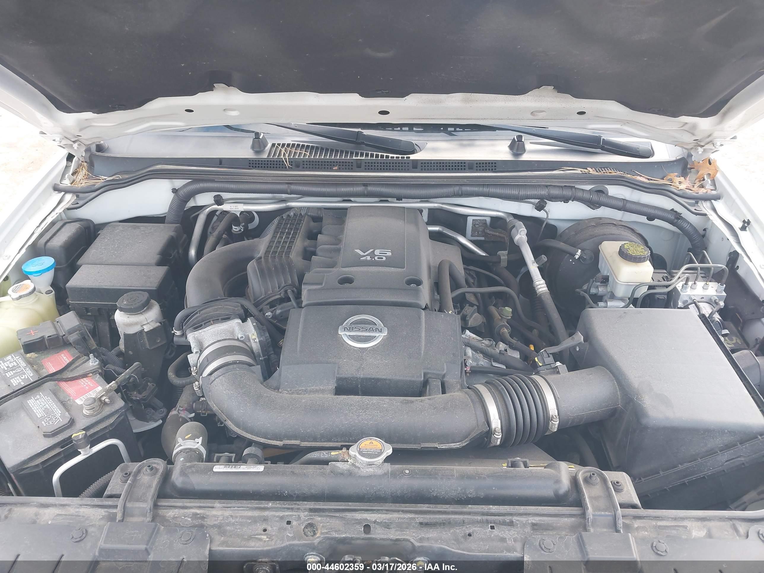 NISSAN FRONTIER image 10