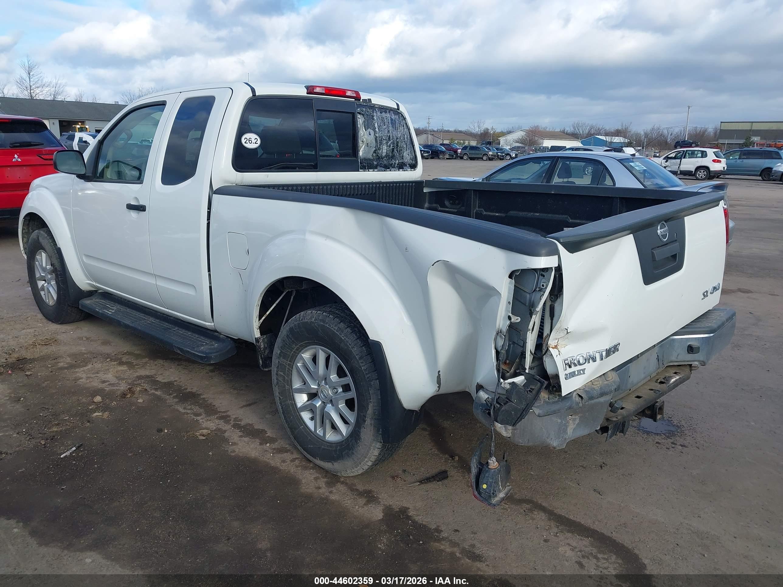 NISSAN FRONTIER image 3