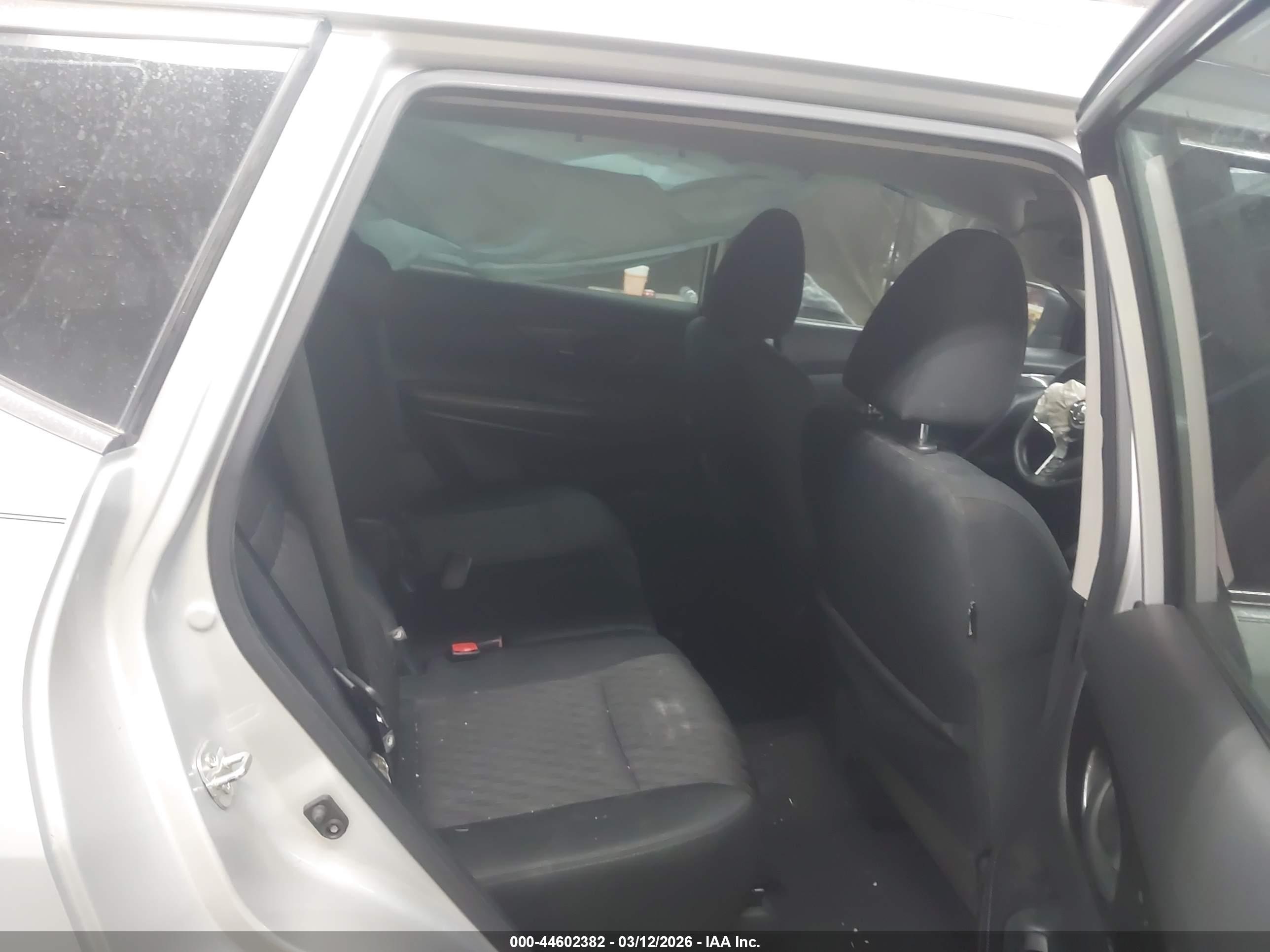 NISSAN ROGUE image 8