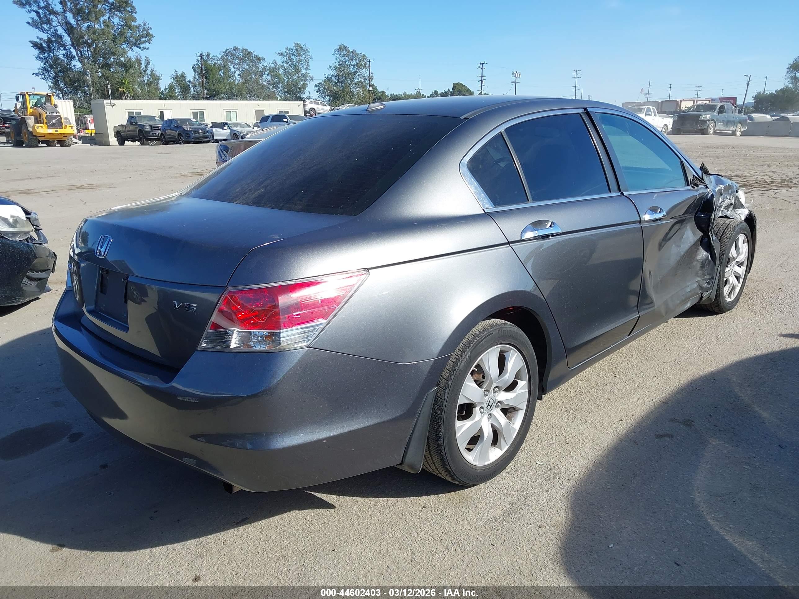 HONDA ACCORD image 4