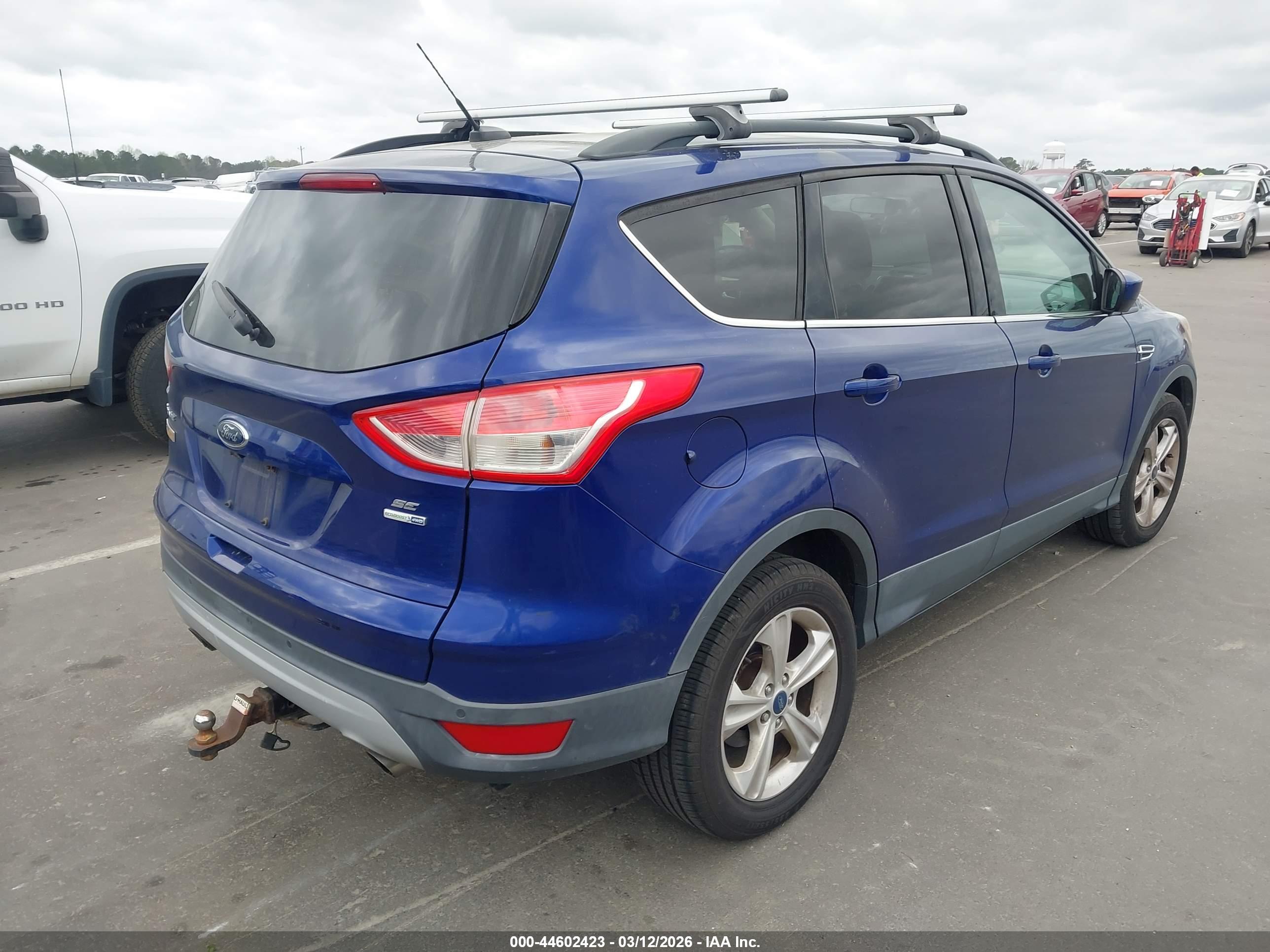 FORD ESCAPE image 4