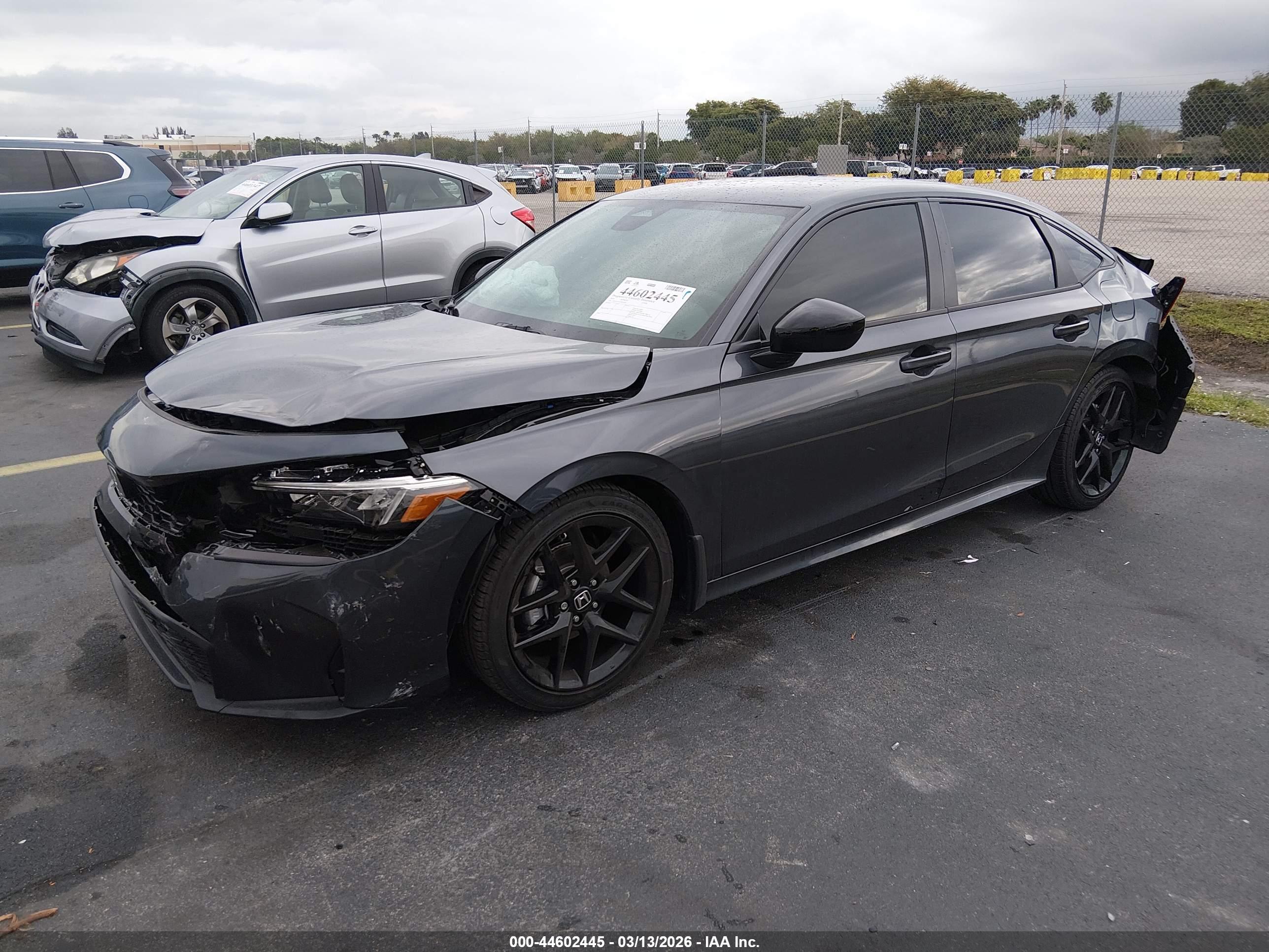 HONDA CIVIC image 2