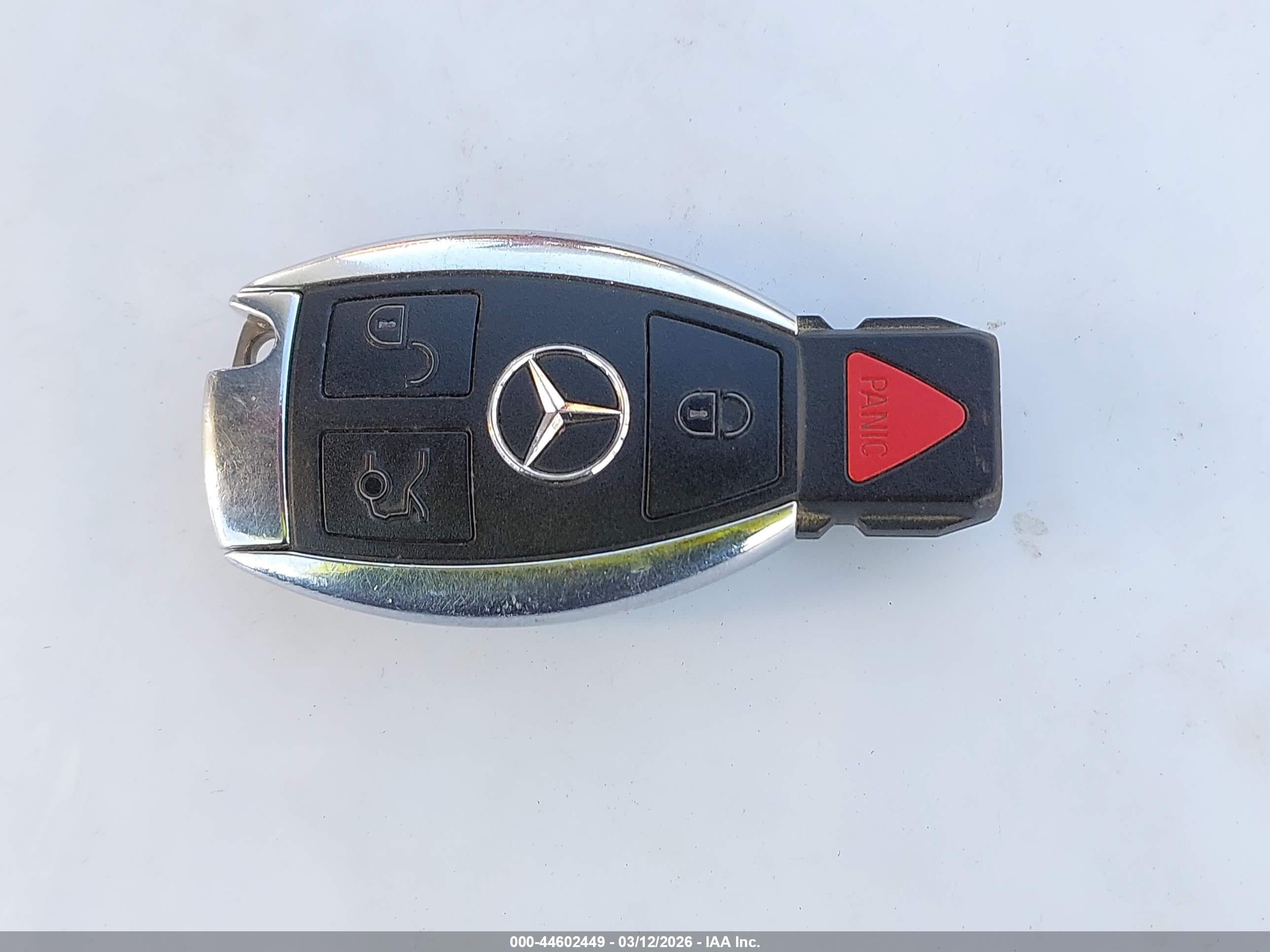 MERCEDES-BENZ C image 11