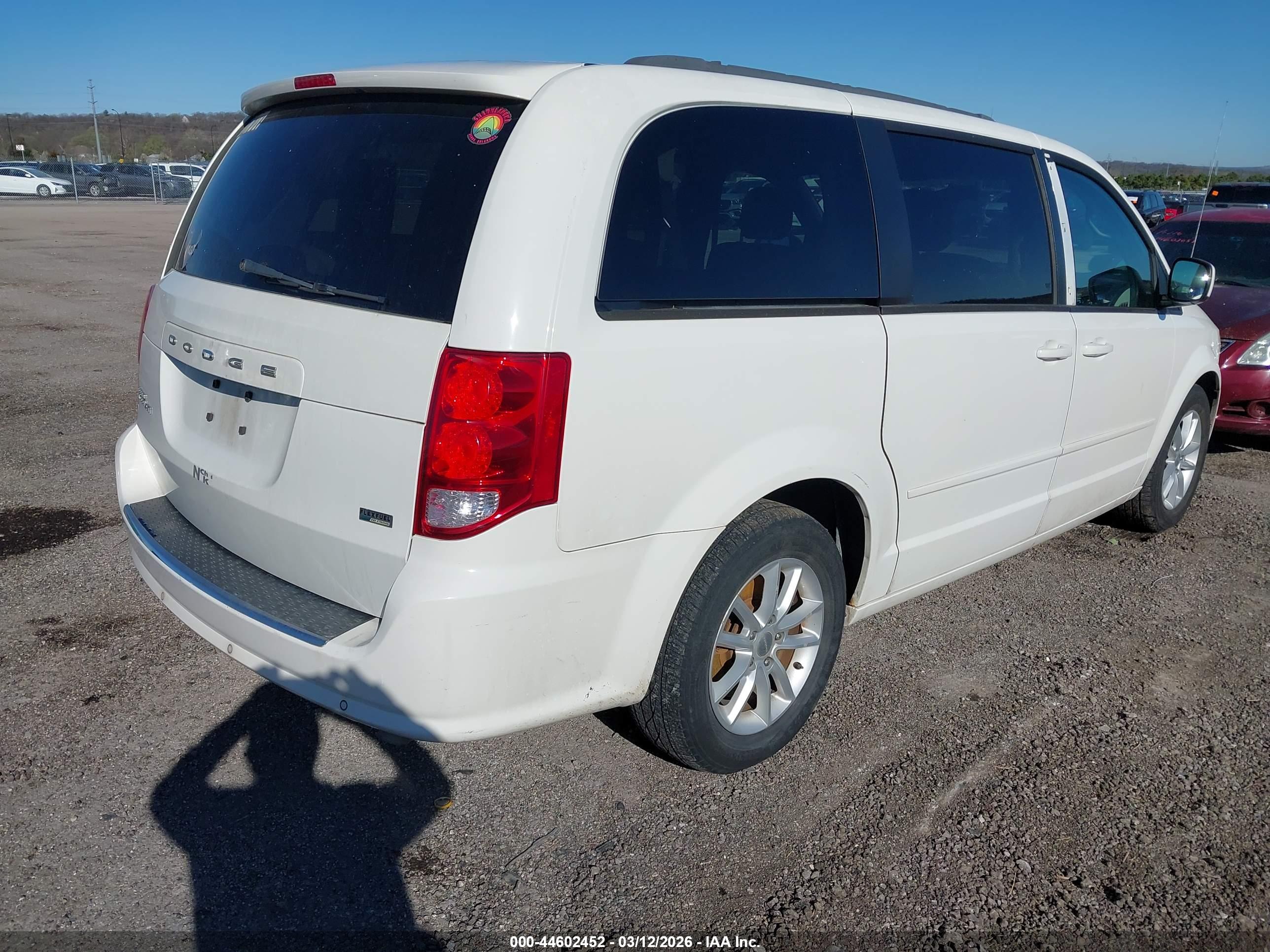 DODGE GRAND image 4