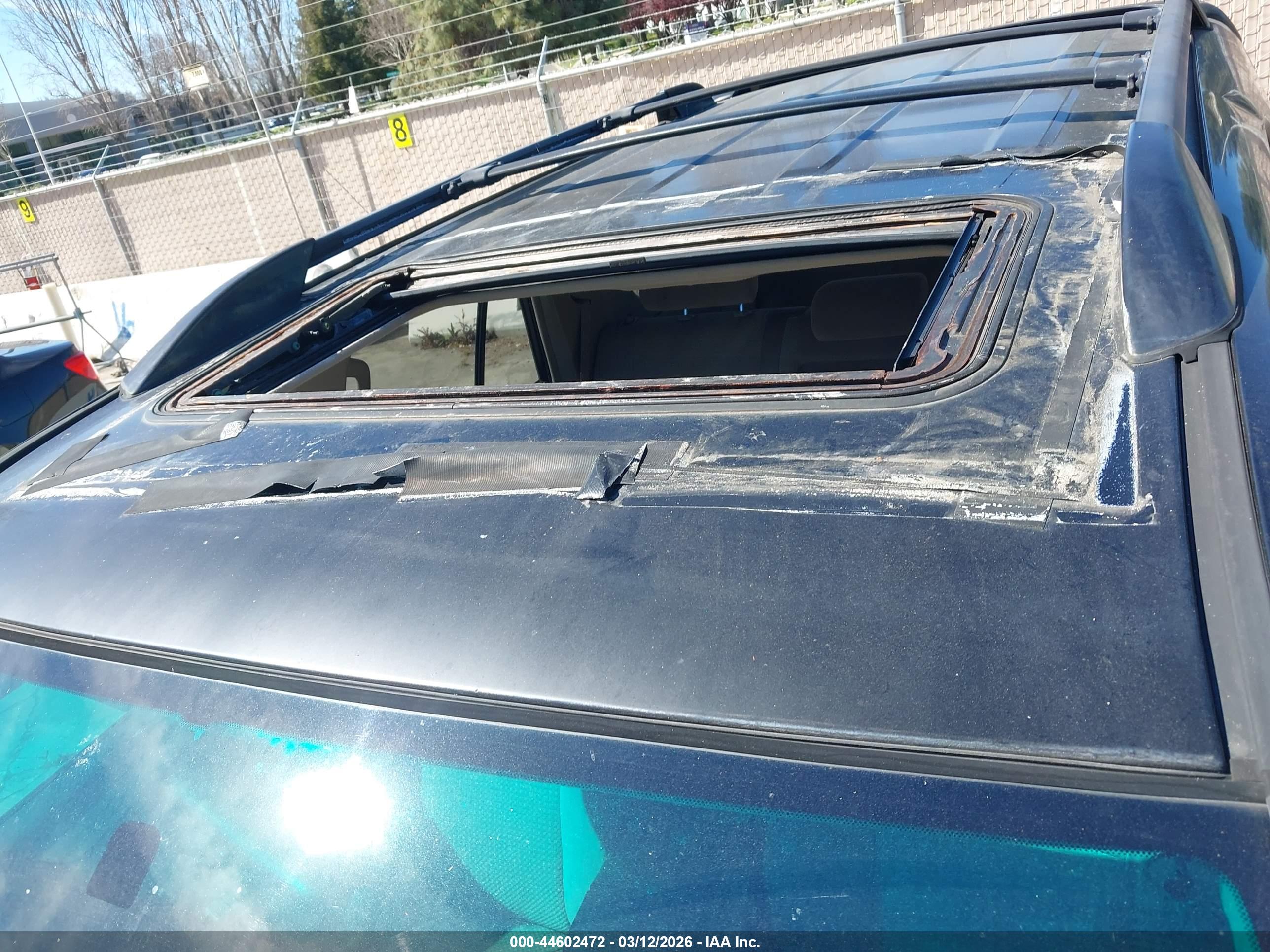 TOYOTA 4RUNNER image 6