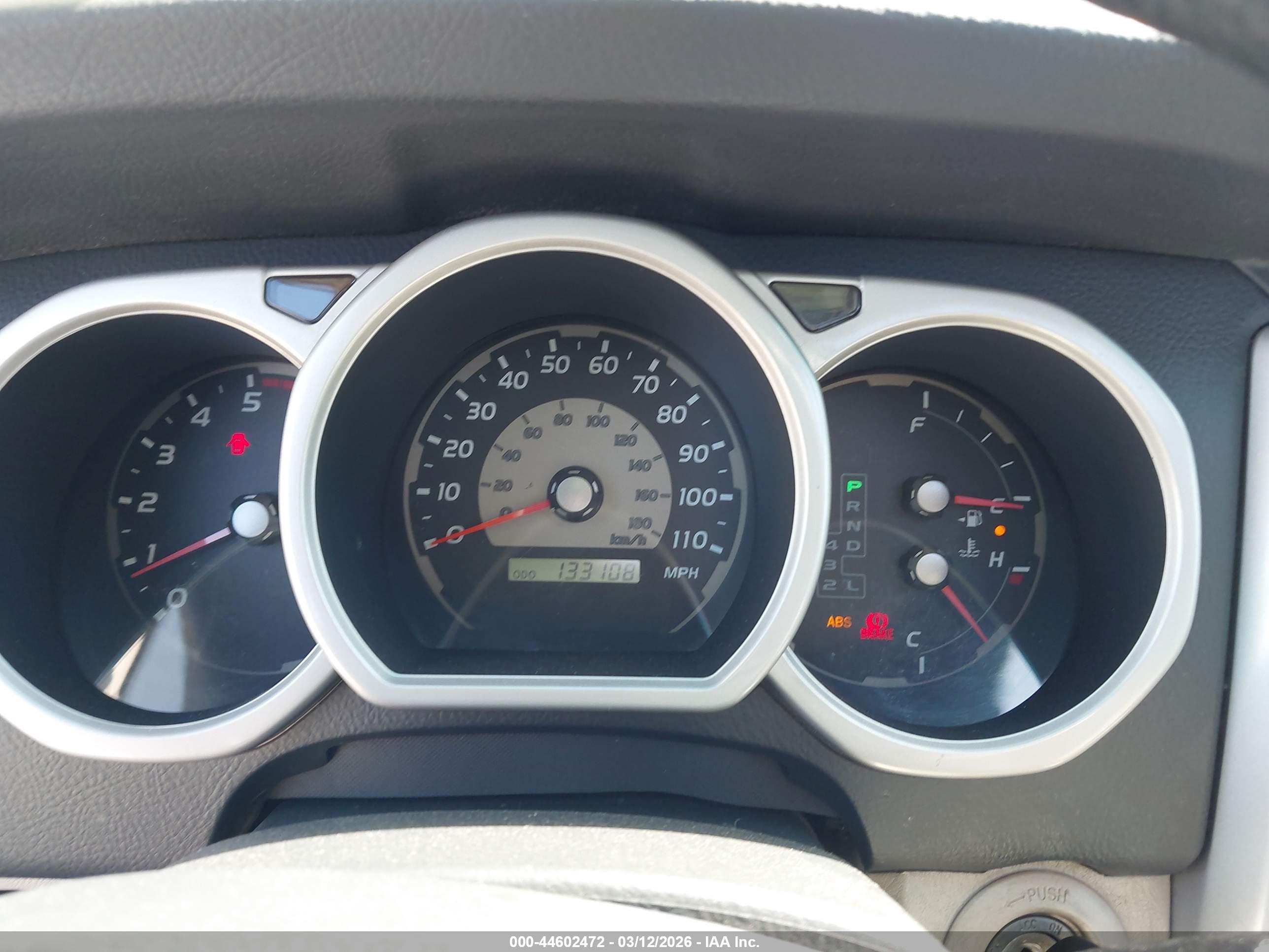 TOYOTA 4RUNNER image 7