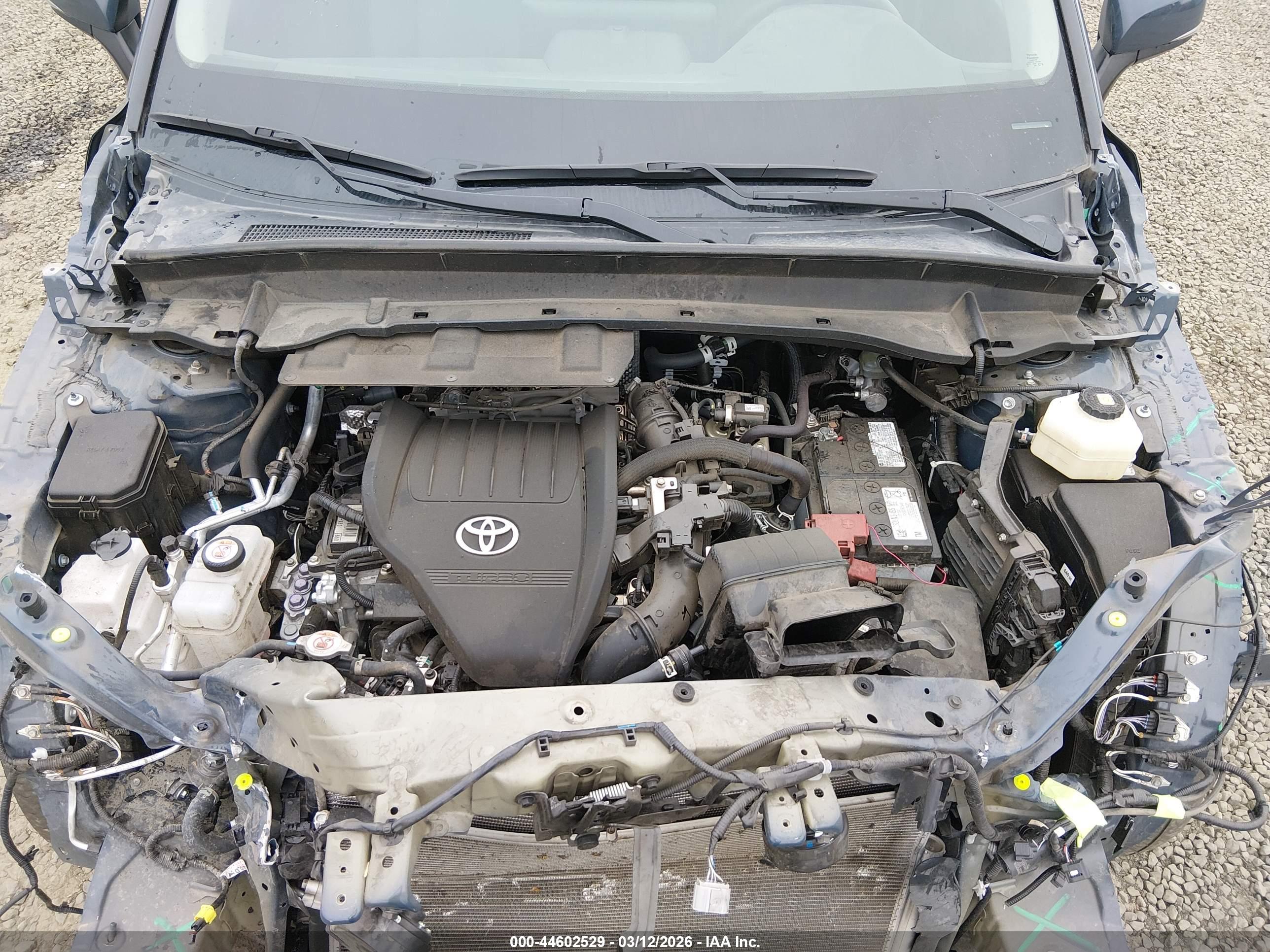 TOYOTA GRAND image 10