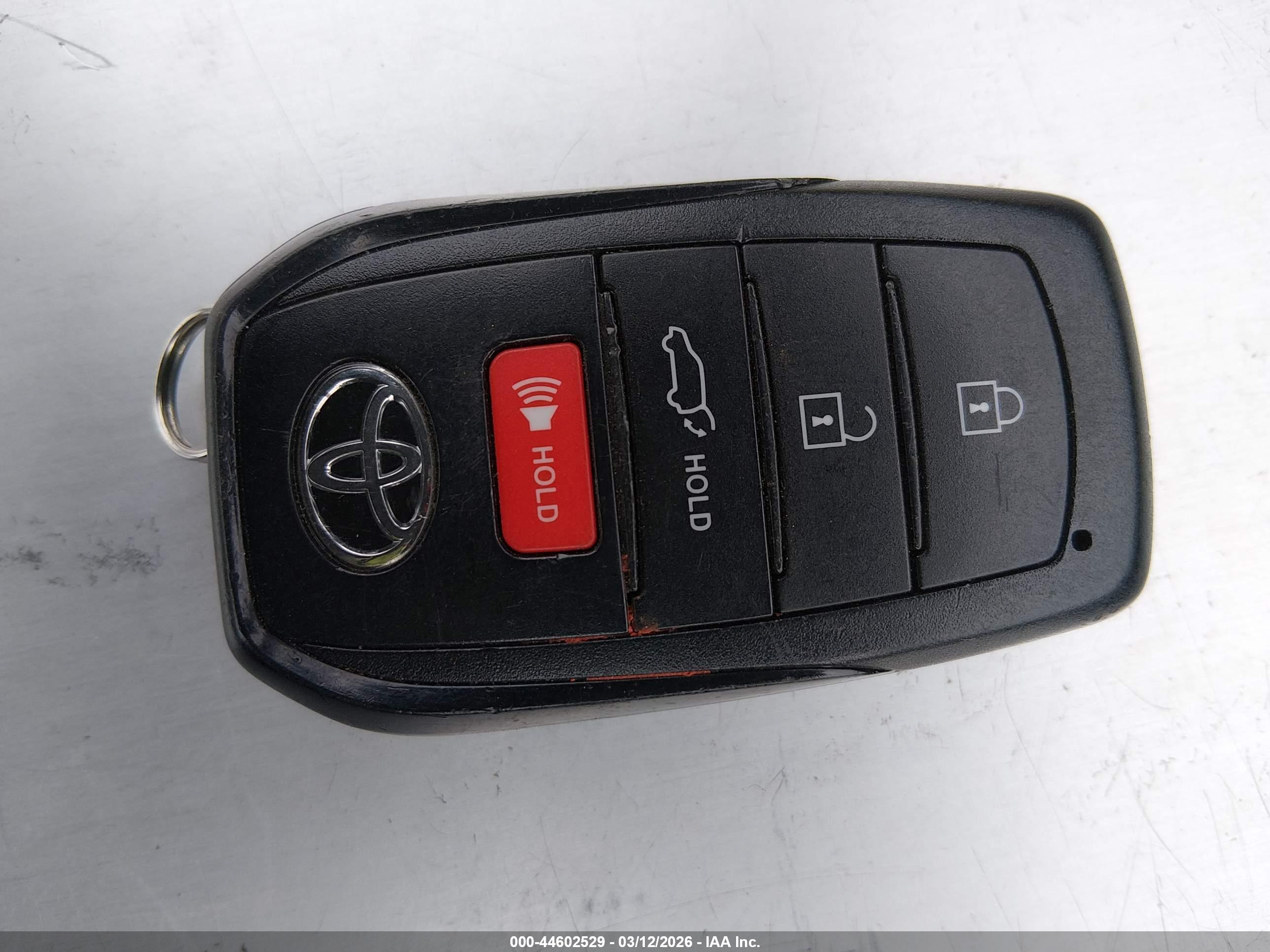 TOYOTA GRAND image 11