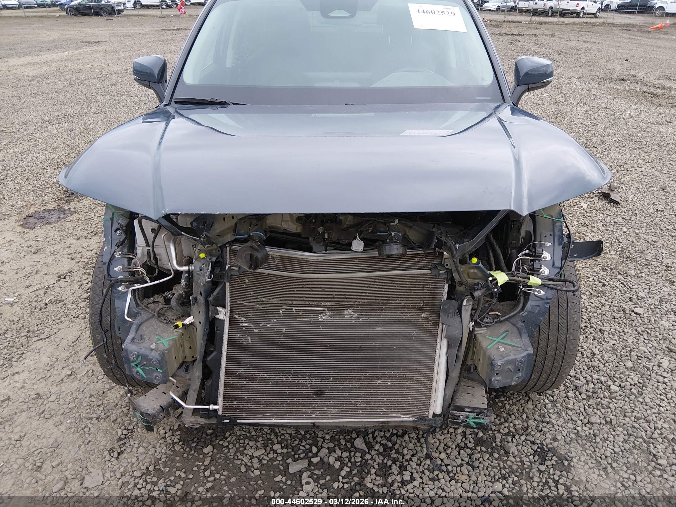 TOYOTA GRAND image 6