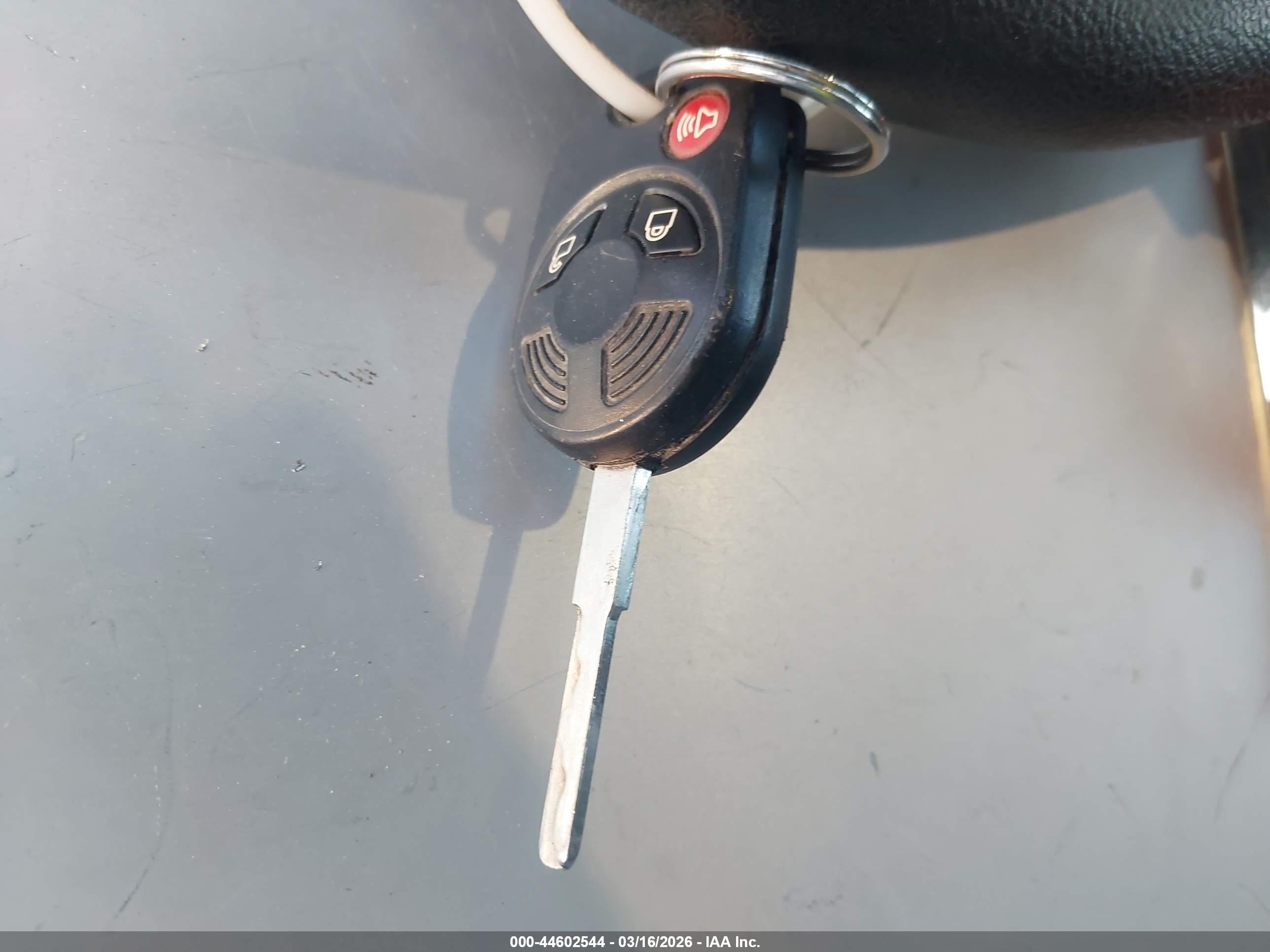 FORD ESCAPE image 11