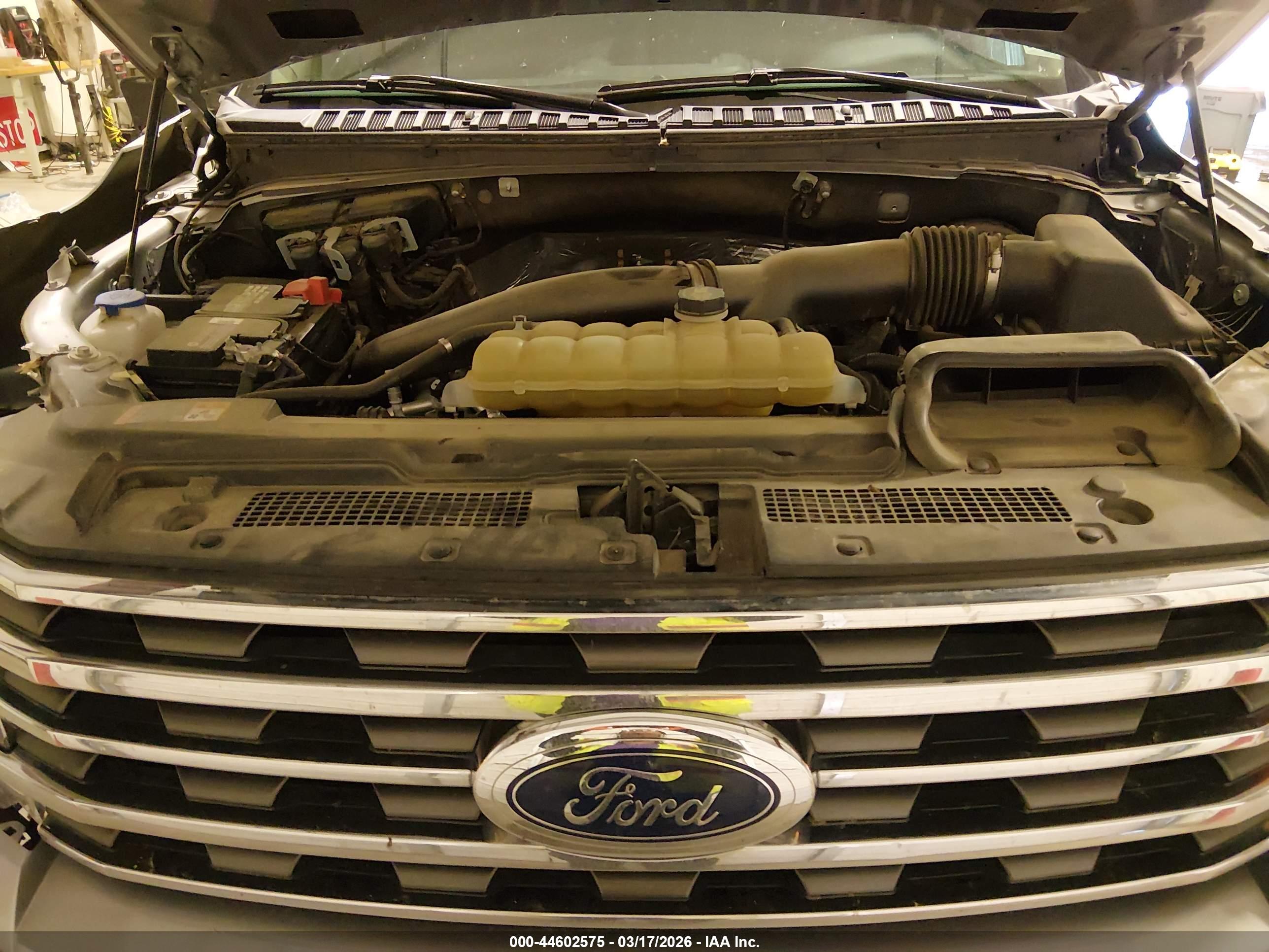 FORD EXPEDITION image 10